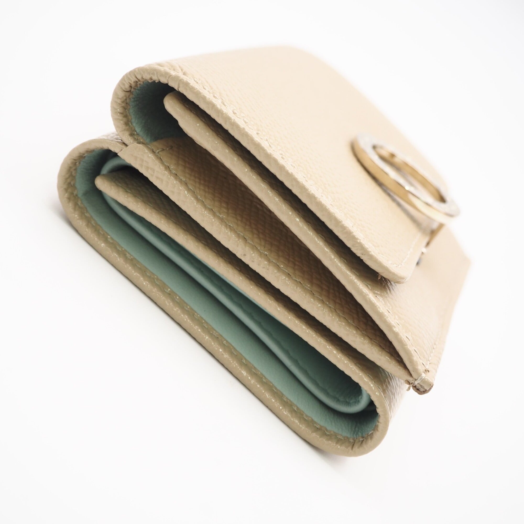 Bvlgari Bvlgari Bvlgari Beige Leather Wallet (Tri-Fold) (Pre-Owned)