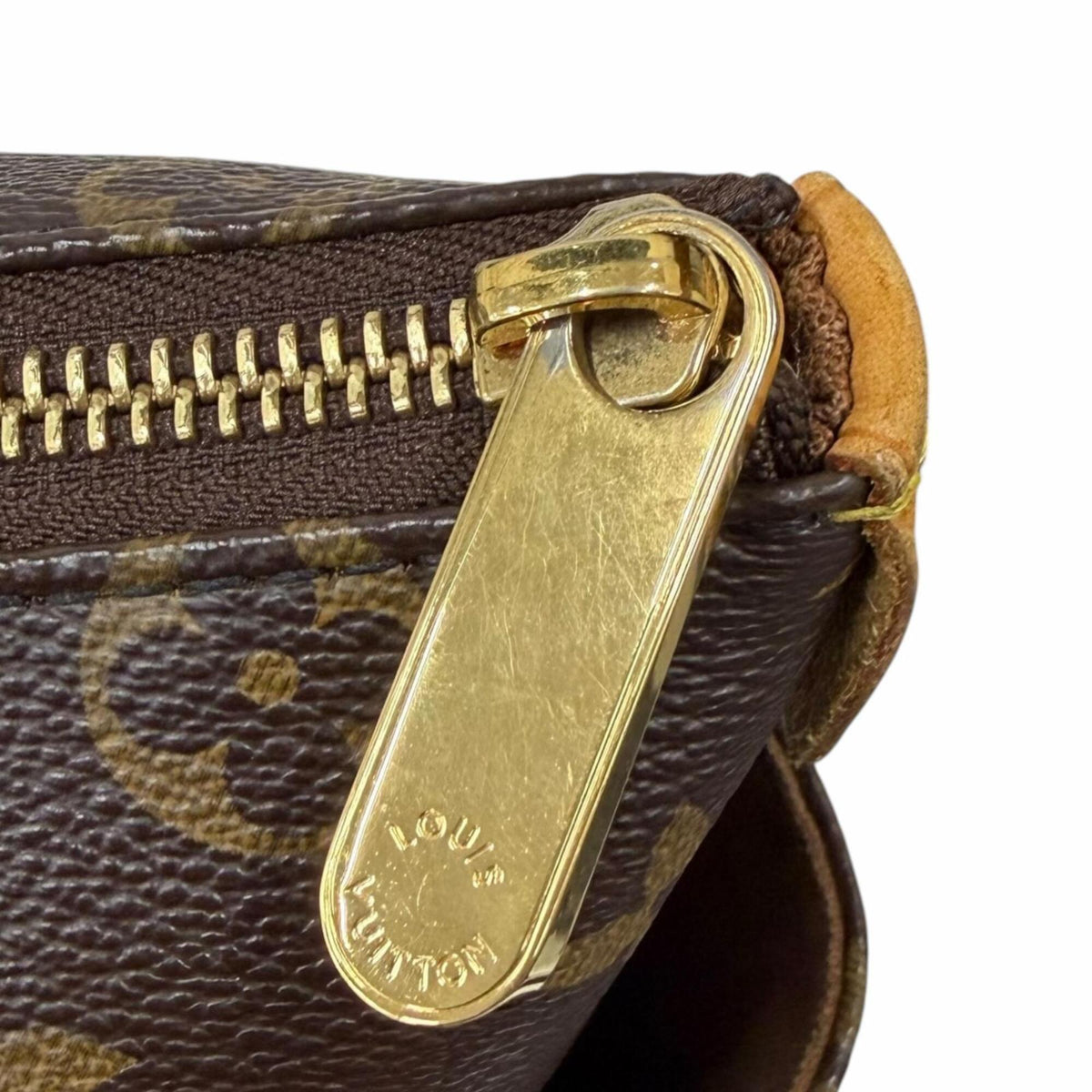 Louis Vuitton Brown Monogram Canvas Tote Bag (Pre-Owned)