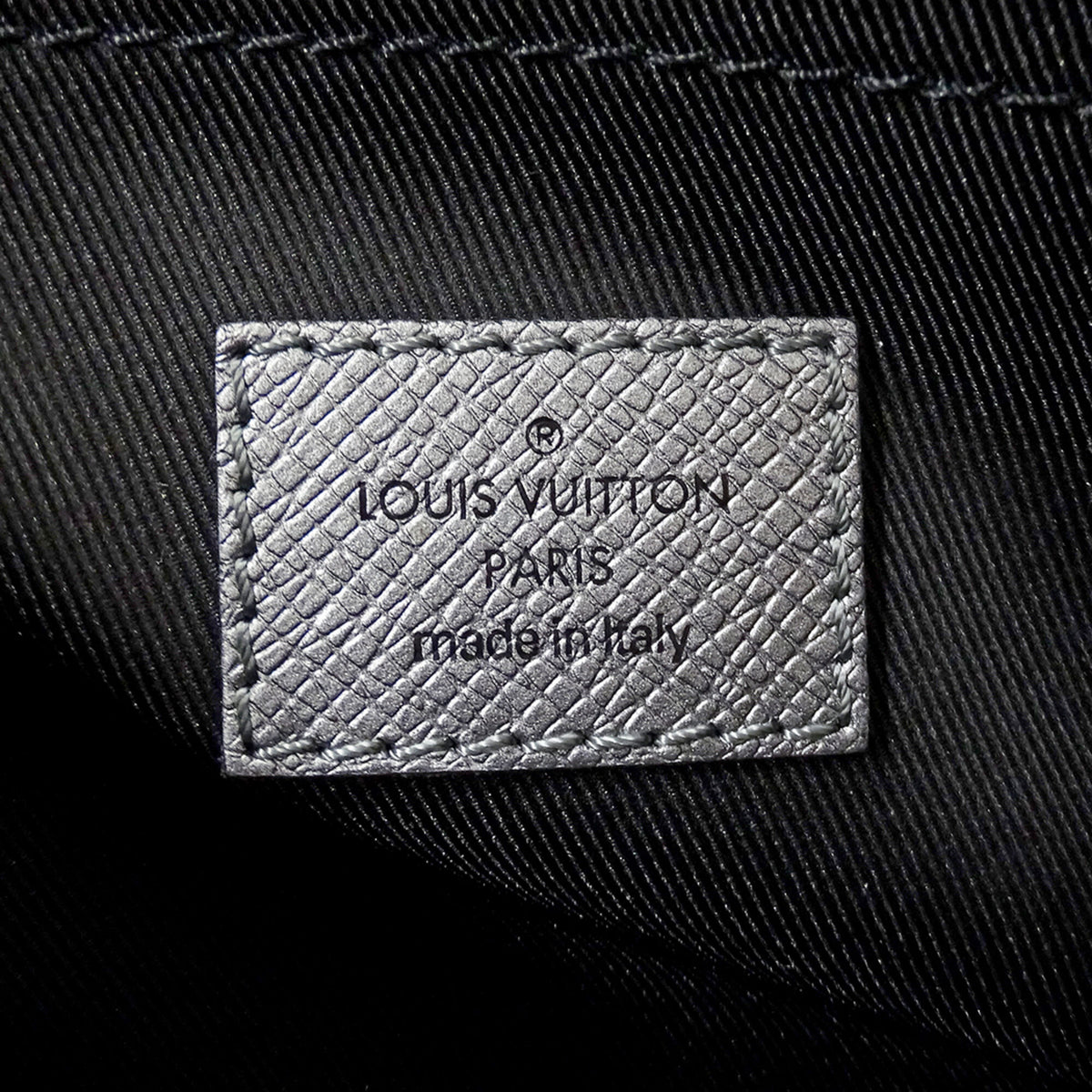 Louis Vuitton Gunmetal Silver Gray Taigarama Handbag Shoulder Bag (Pre-Owned)