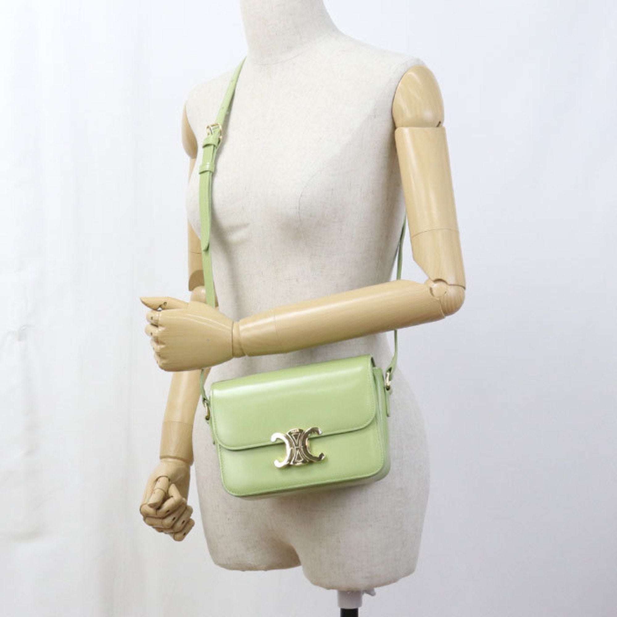 Celine Green Leather Shoulder Bag (Pre-Owned)