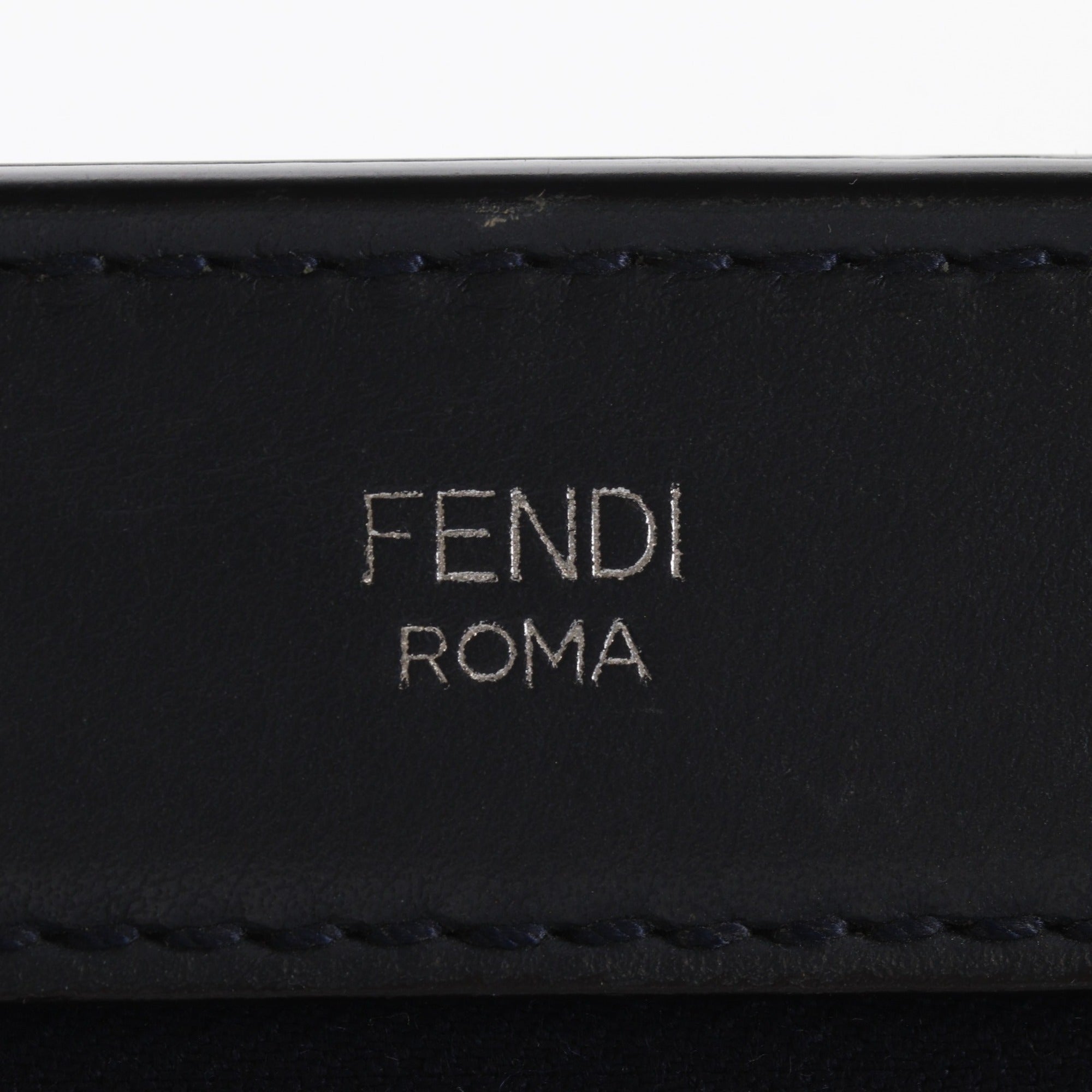Fendi Navy Leather Handbag (Pre-Owned)