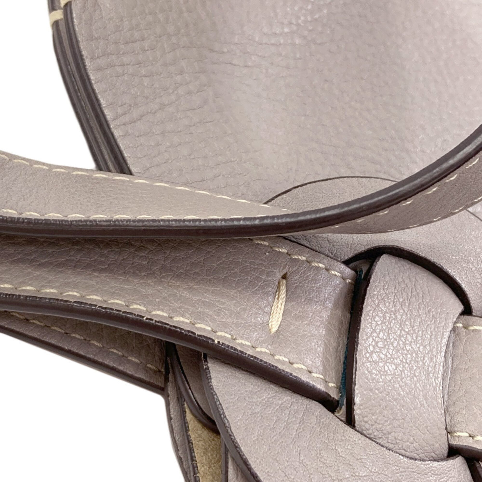 Chloé Gray Leather Tote Bag (Pre-Owned)