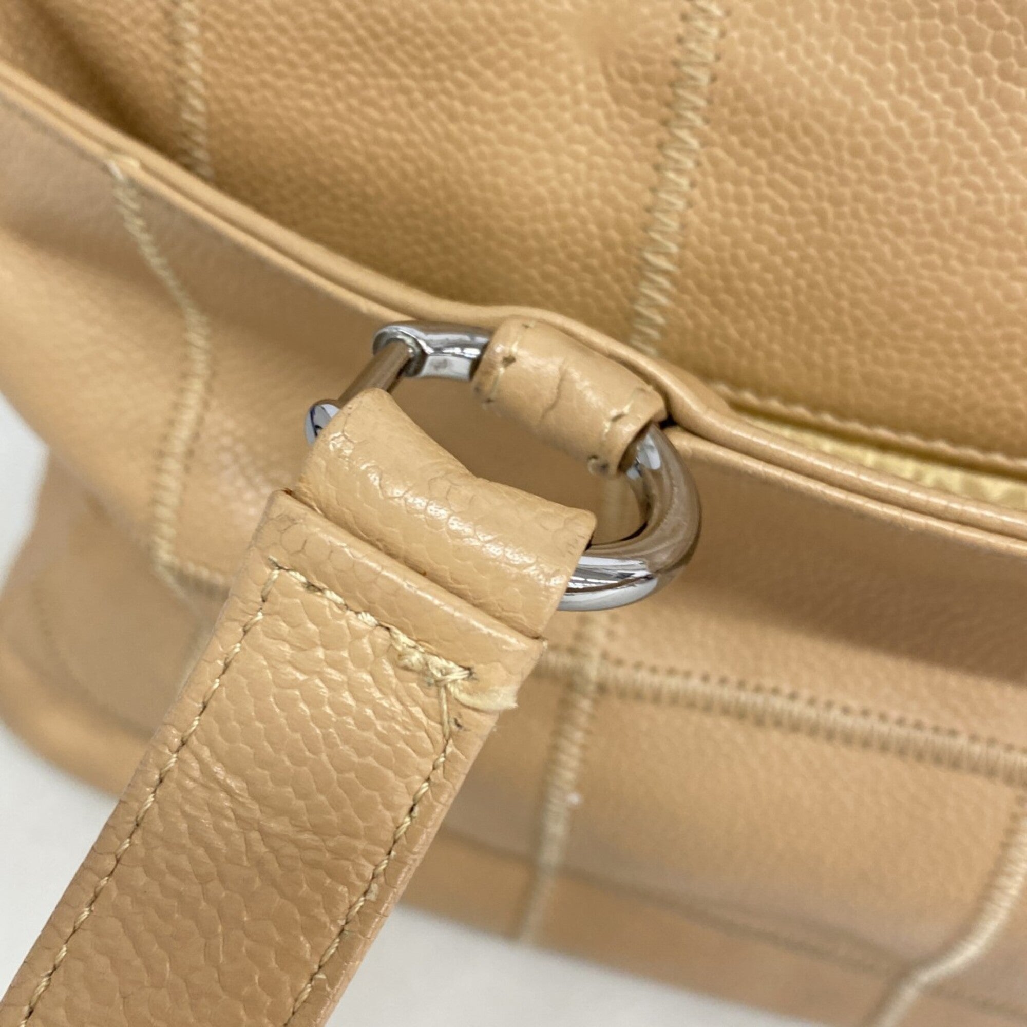 Chanel Brown Grained Calfskin Handbag (Pre-Owned)