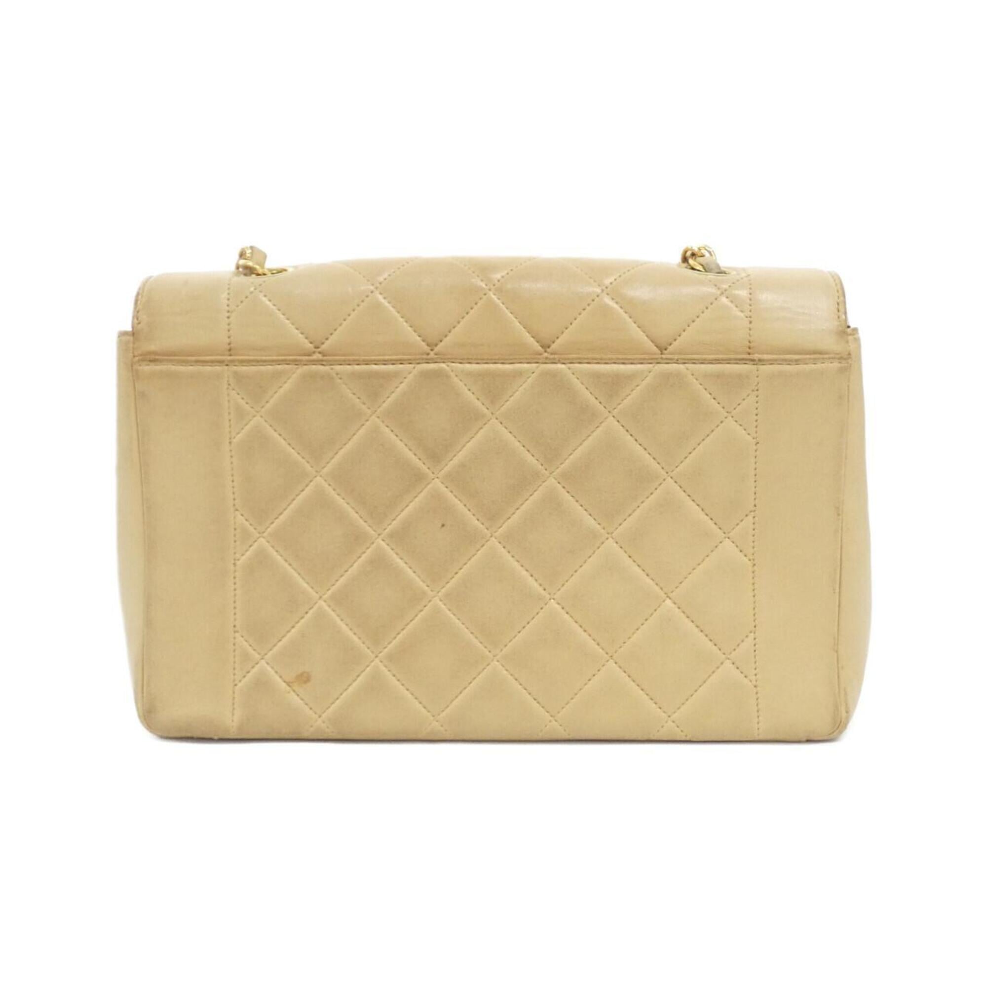 Chanel Beige Leather Shoulder Bag (Pre-Owned)