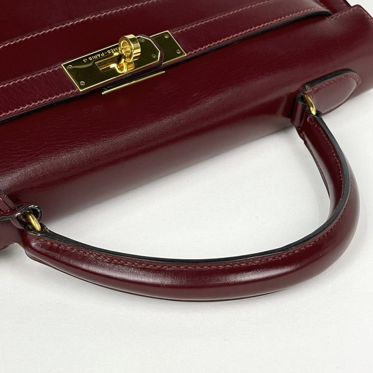 Hermes Kelly Rouge H Box Calf Leather Handbag (Pre-Owned)