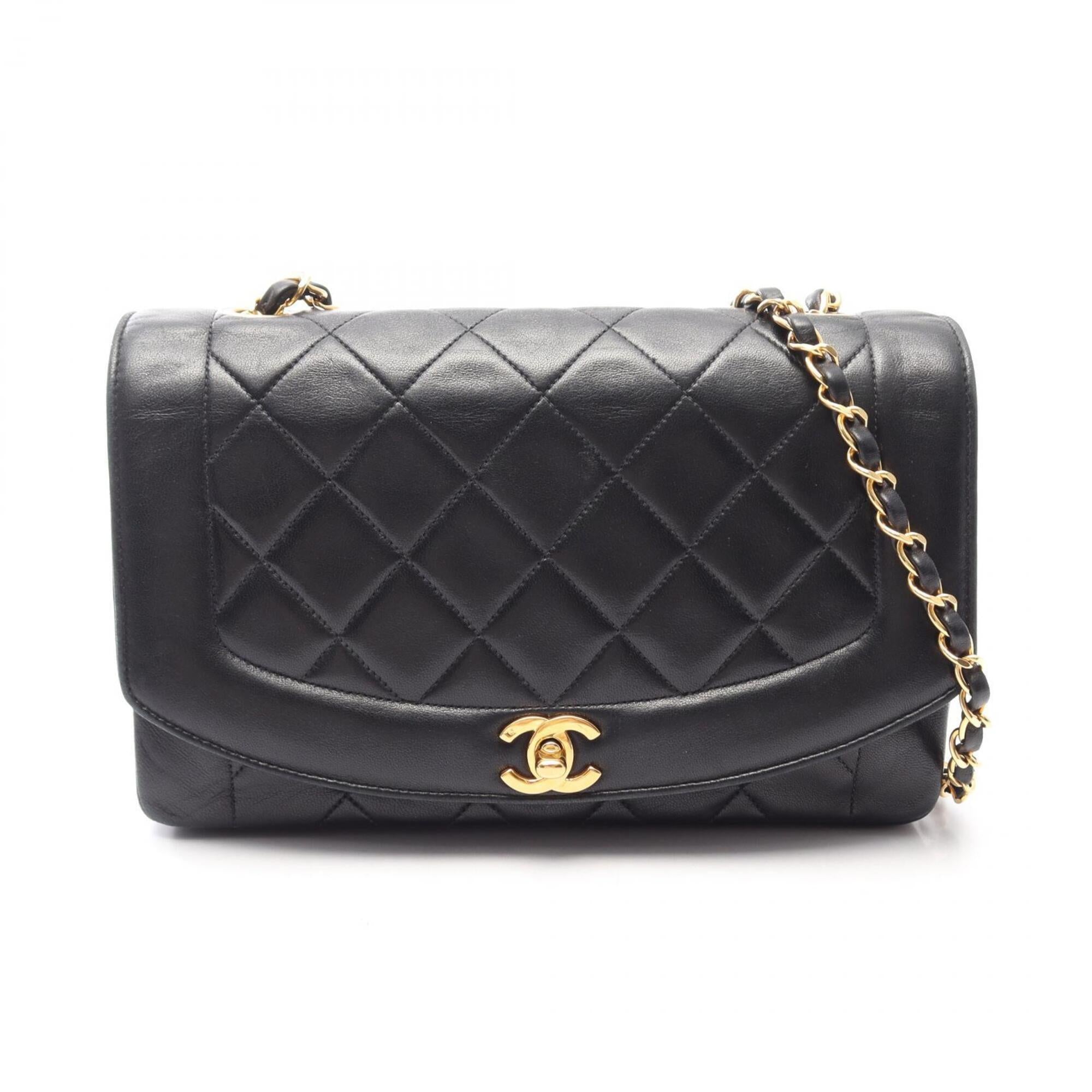Chanel Black Leather Handbag Shoulder Bag (Pre-Owned)
