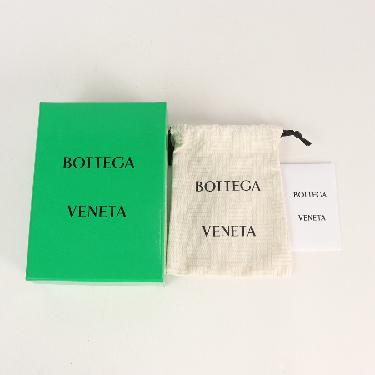 Bottega Veneta Black Intrecciato Wallet (Bi-Fold) (Pre-Owned)