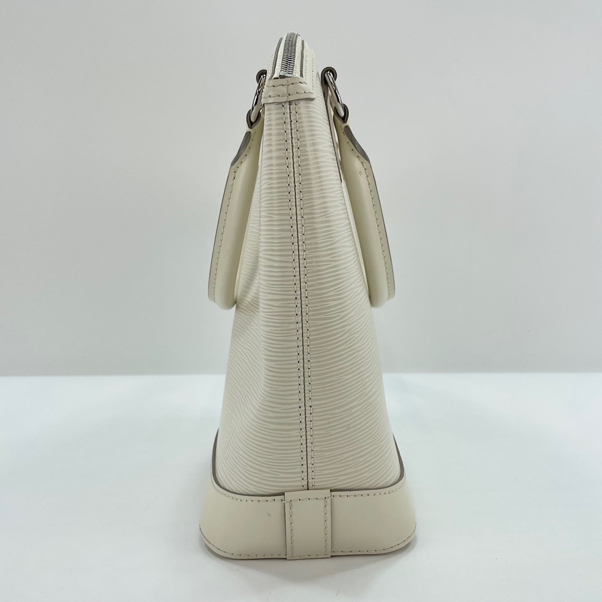 Louis Vuitton White Handbag (Pre-Owned)