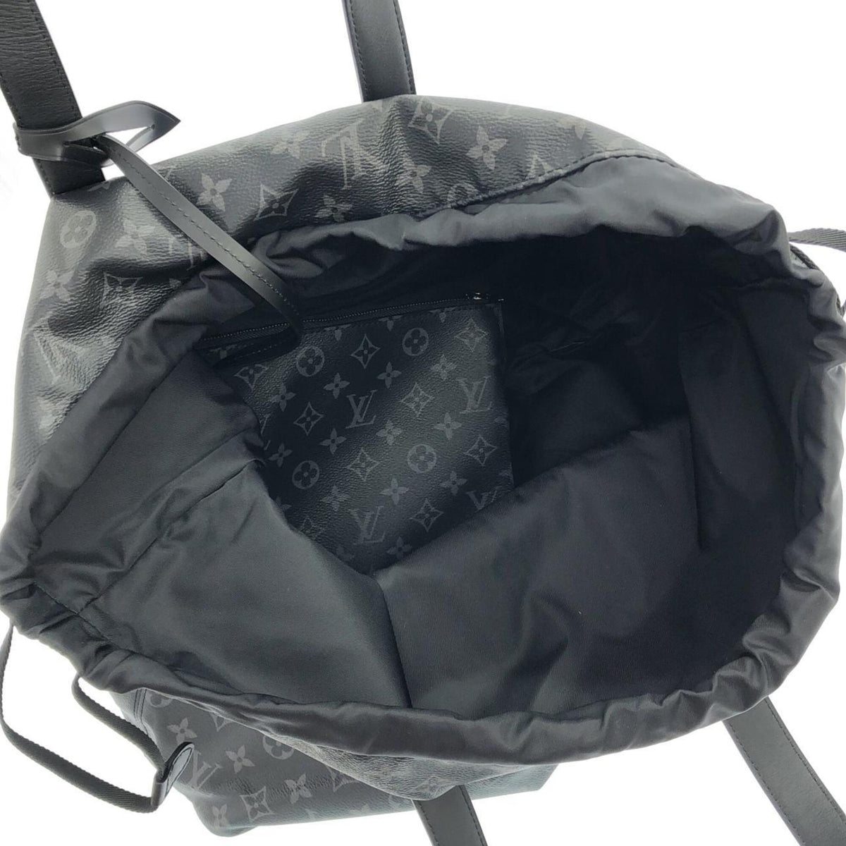 Louis Vuitton Black Coated Canvas Handbag (Pre-Owned)