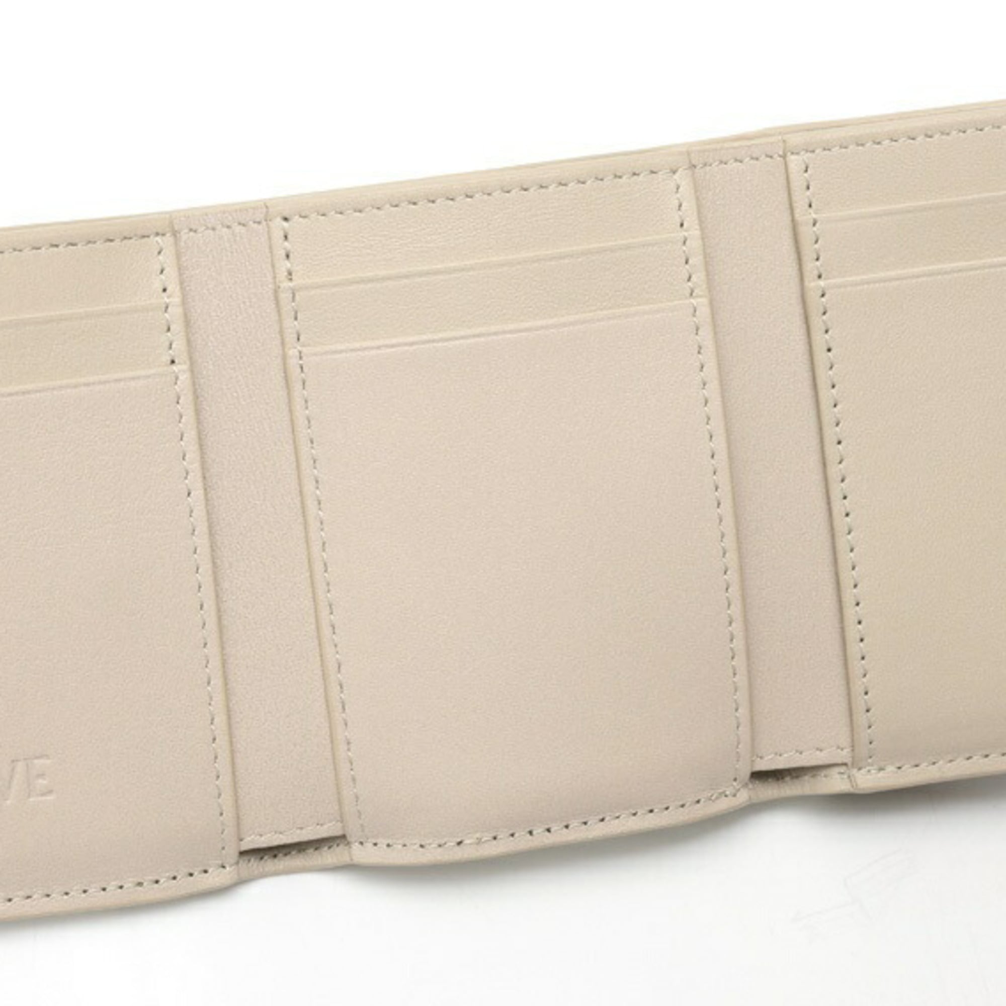 Loewe Grayish Leather Wallet (Tri-Fold) (Pre-Owned)