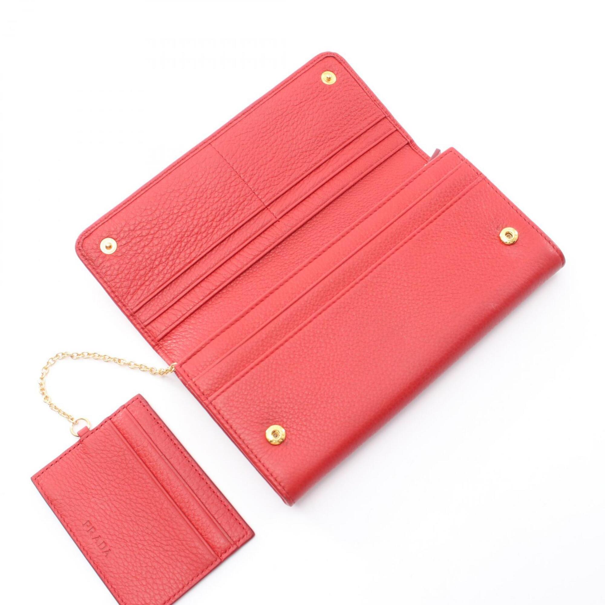 Prada Red Color Leather Long Wallet (Bi-Fold) (Pre-Owned)