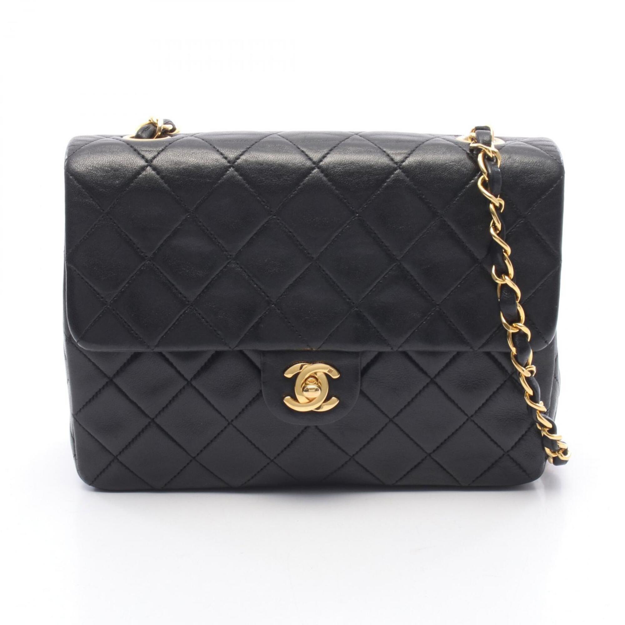 Chanel Black Leather Handbag Shoulder Bag (Pre-Owned)