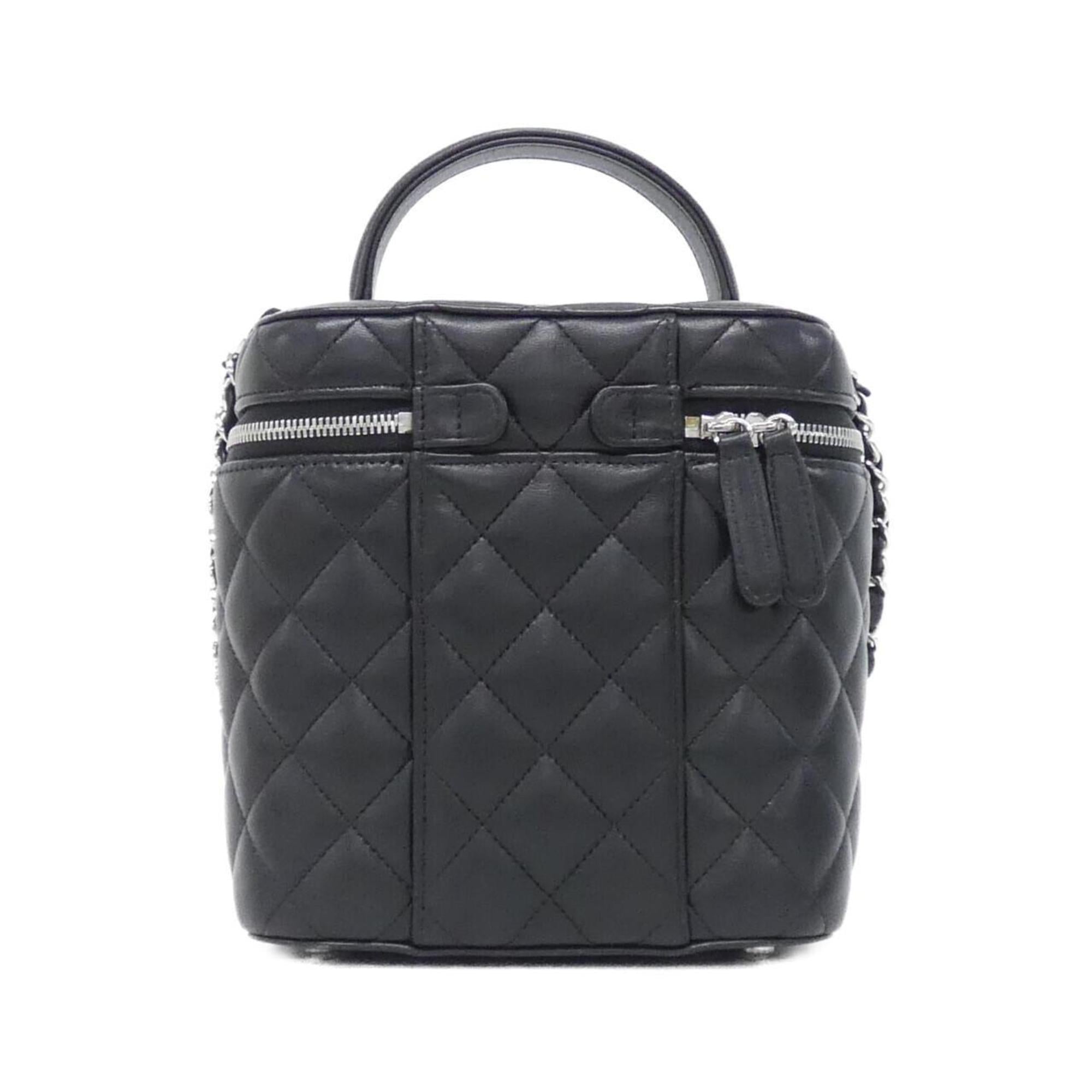 Chanel Black Leather Handbag (Pre-Owned)