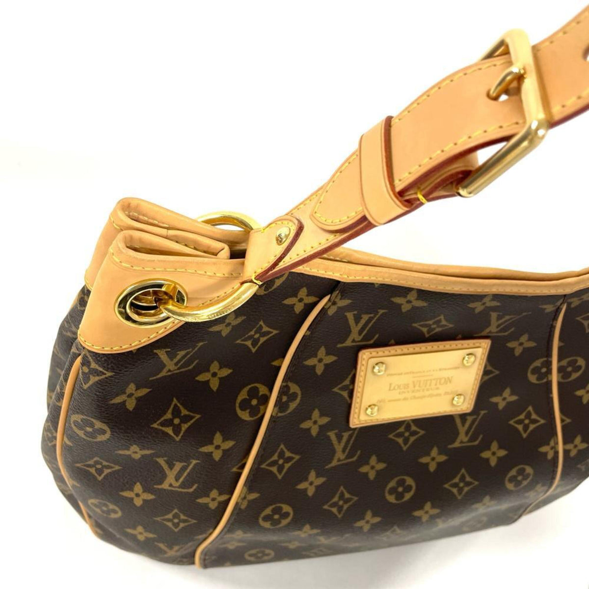 Louis Vuitton Brown Monogram Canvas Shoulder Bag (Pre-Owned)