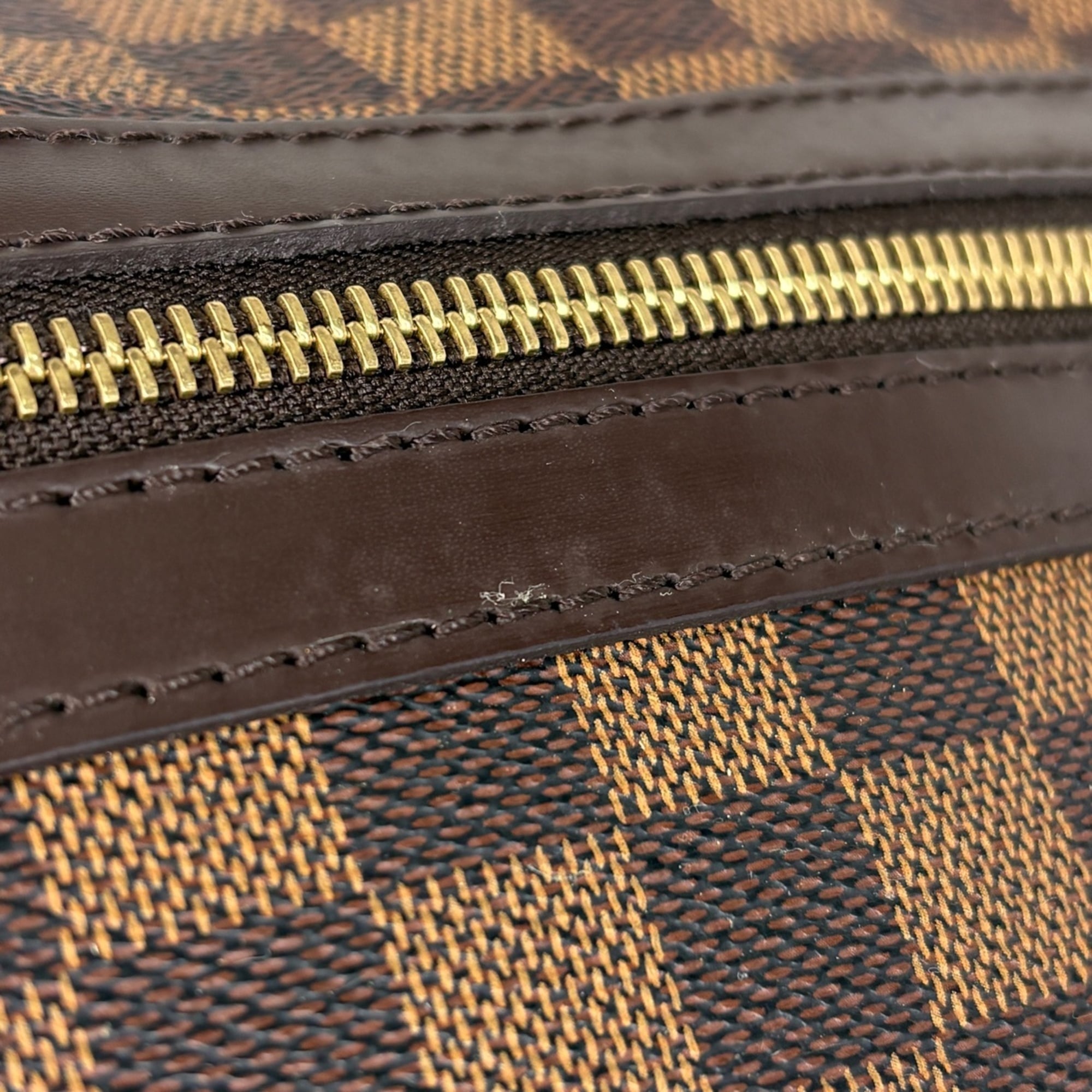 Louis Vuitton Damier Brown Damier Canvas Shoulder Bag (Pre-Owned)