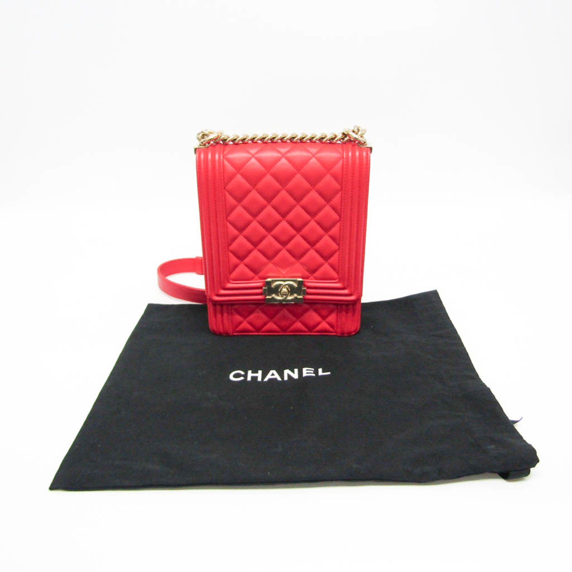 Chanel Boy Chanel Red Color Leather Shoulder Bag (Pre-Owned)