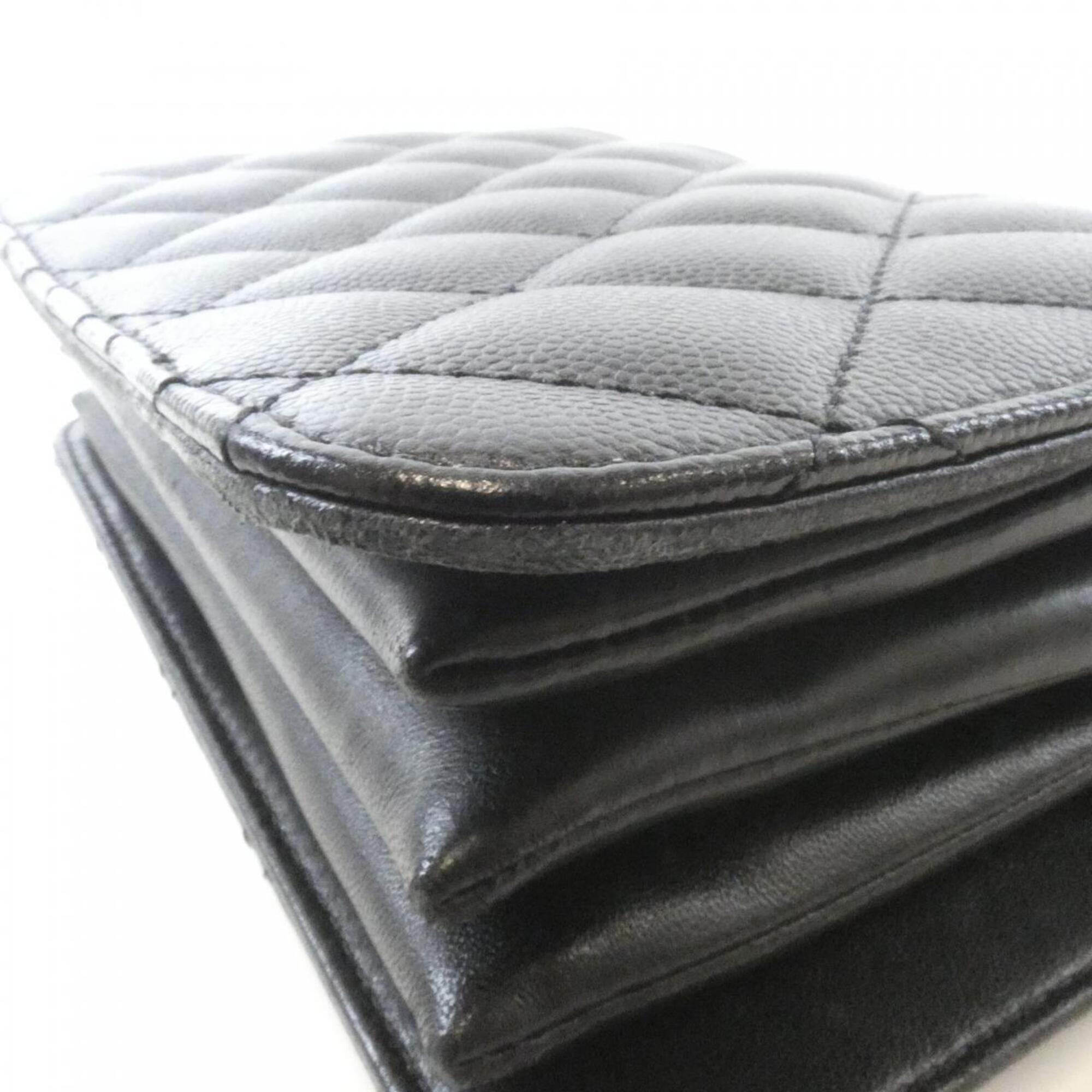Chanel Black Grained Calfskin Handbag (Pre-Owned)