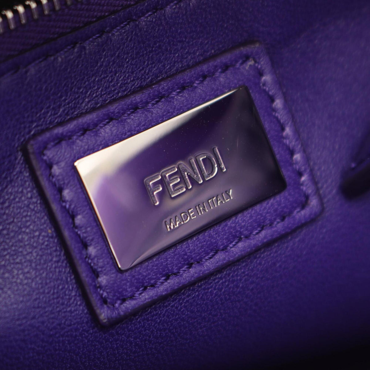 Fendi Purple Leather Handbag (Pre-Owned)