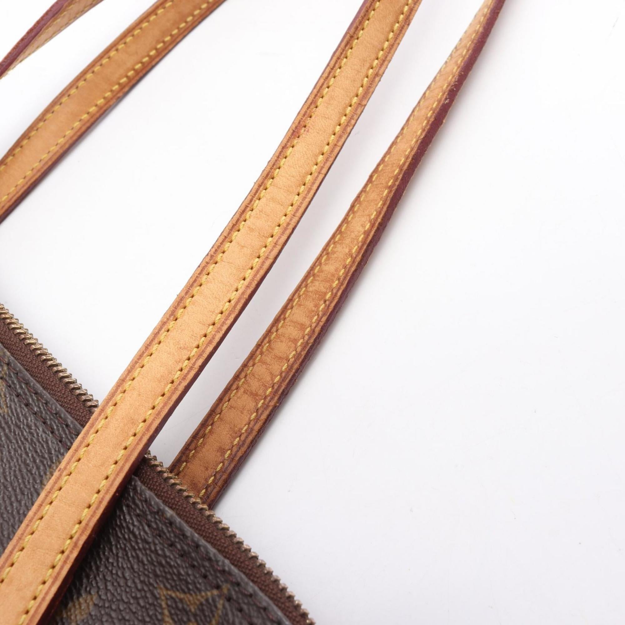 Louis Vuitton Brown Monogram Monogram Shoulder Bag (Pre-Owned)
