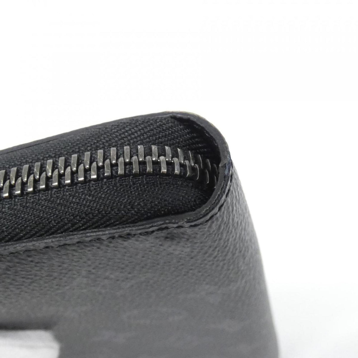 Louis Vuitton Black Coated Canvas Long Wallet (Bi-Fold) (Pre-Owned)
