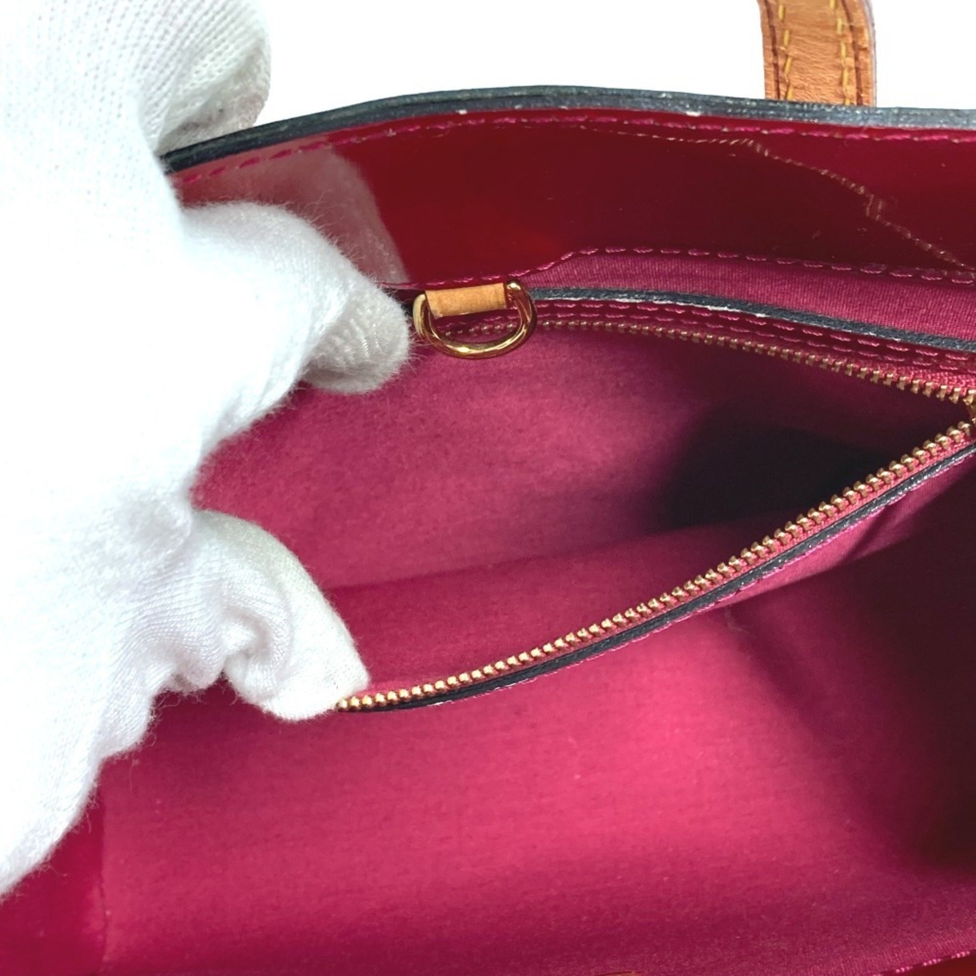 Louis Vuitton Indian Rose Red Color Monogram Vernis Canvas Handbag Tote Bag (Pre-Owned)