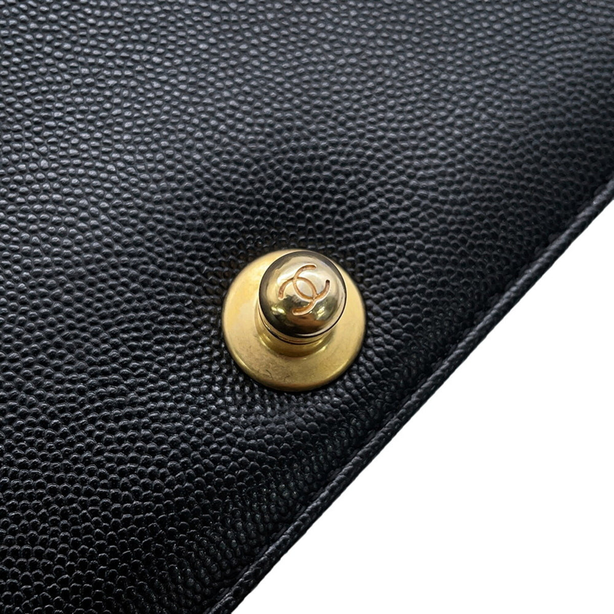 Chanel Boy Chanel Black Grained Calfskin Handbag Shoulder Bag (Pre-Owned)