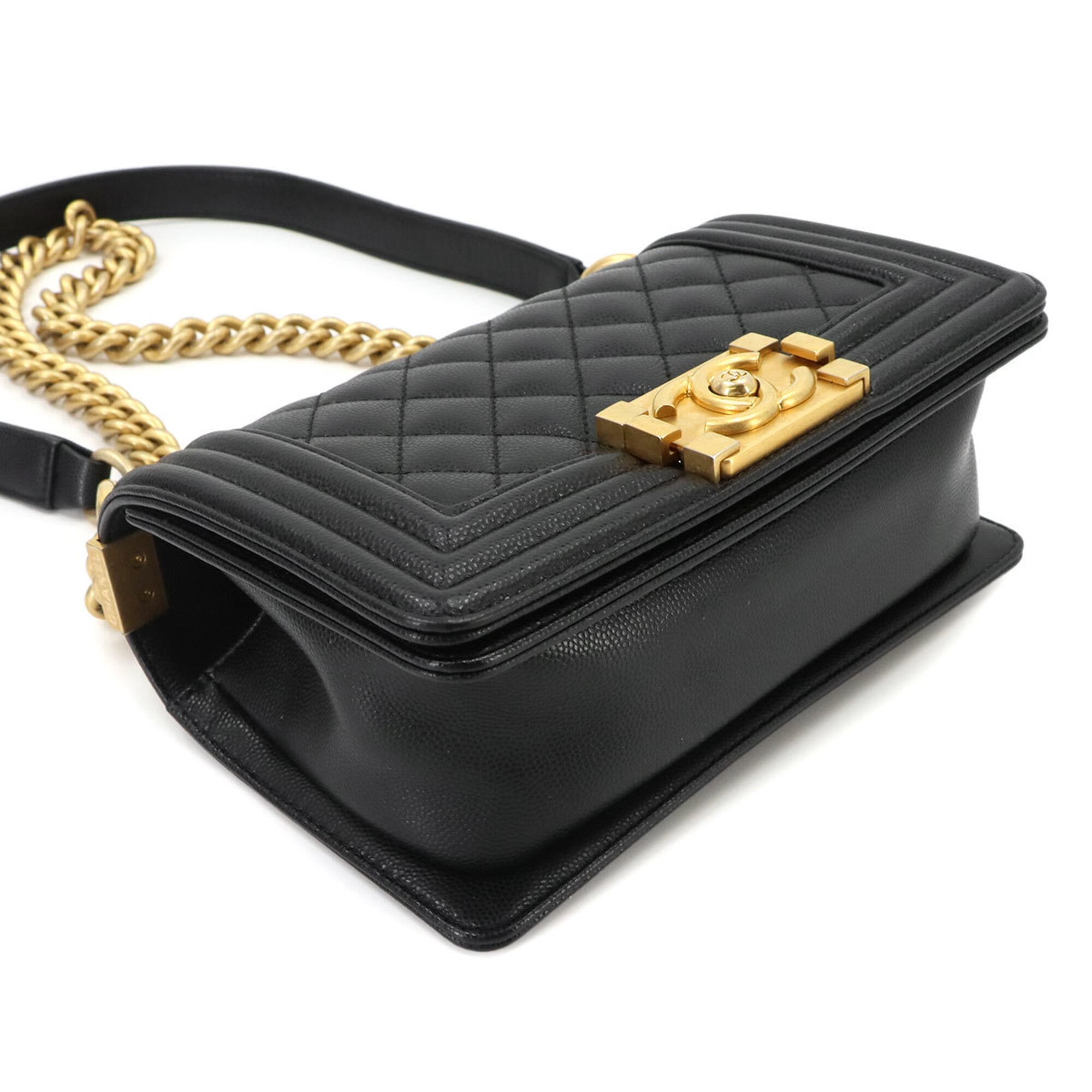 Chanel Boy Chanel Black Grained Calfskin Handbag Shoulder Bag (Pre-Owned)