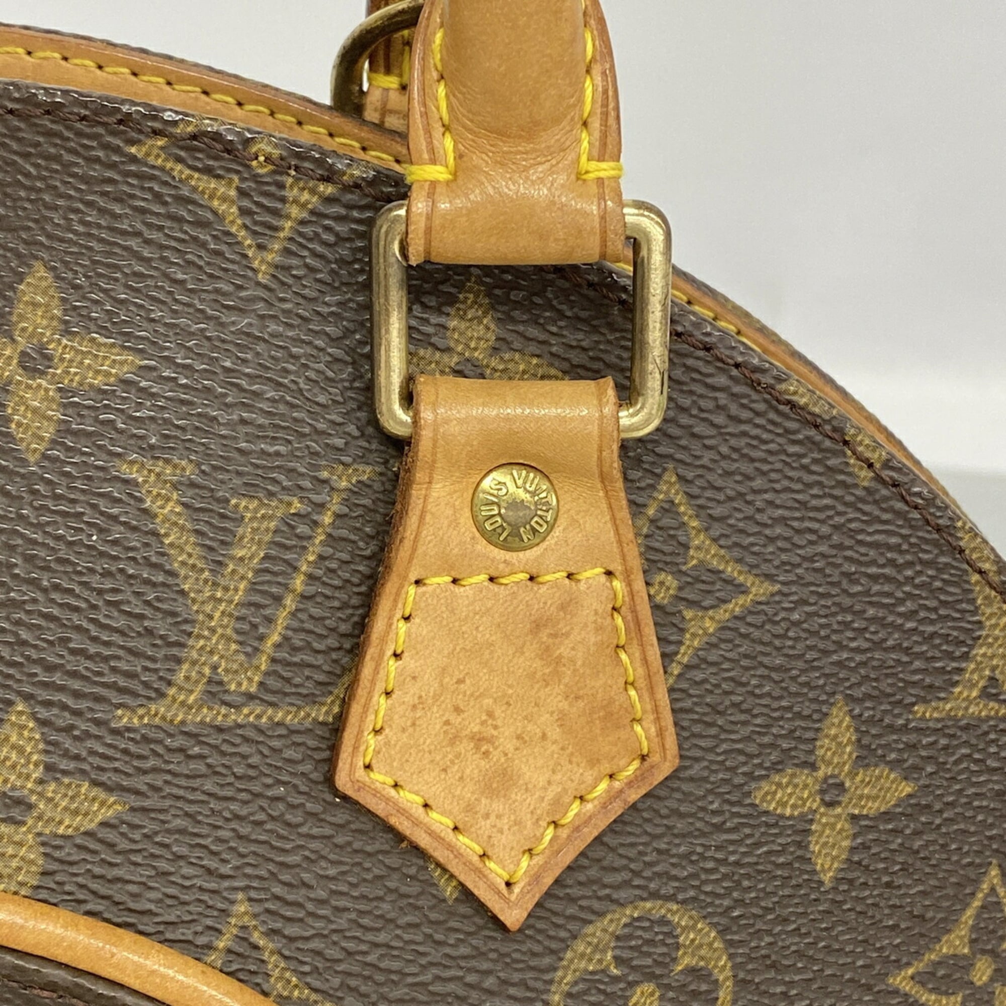 Louis Vuitton Brown Handbag (Pre-Owned)