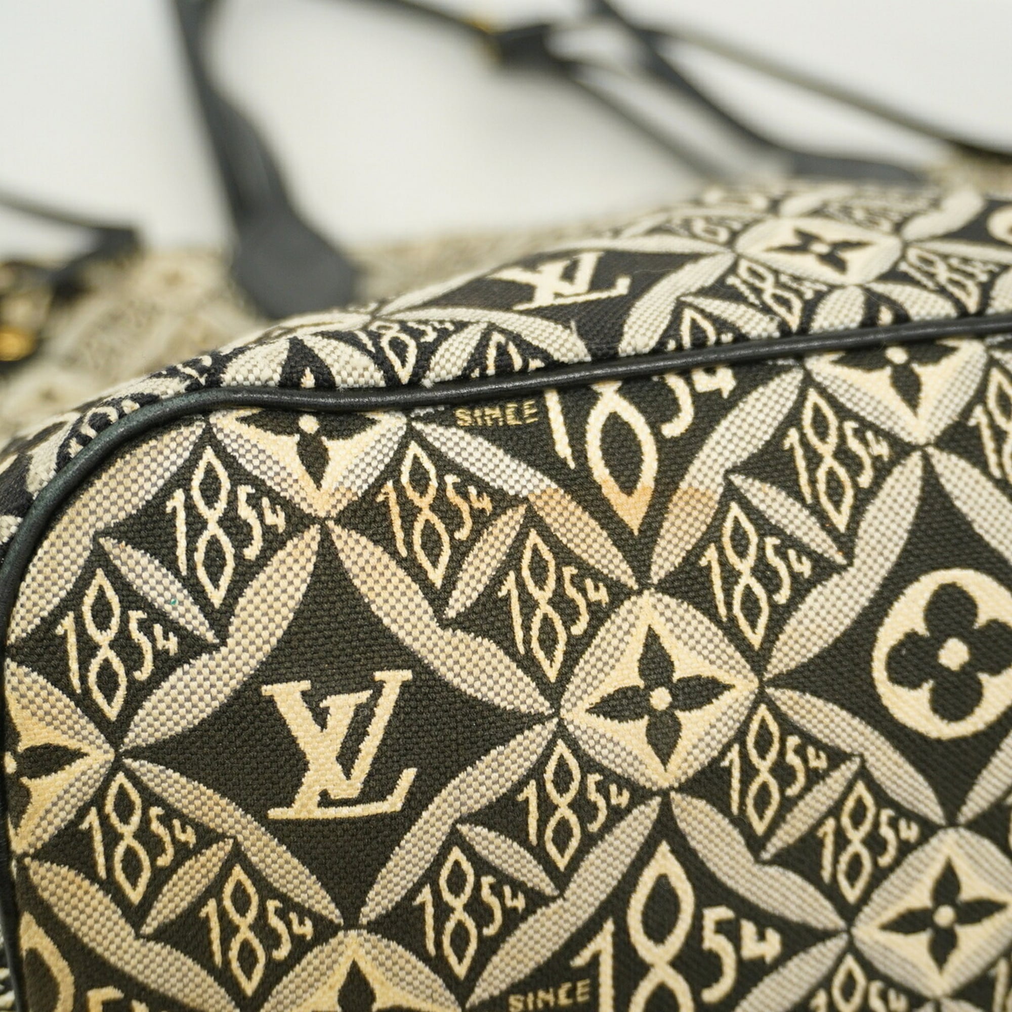 Louis Vuitton Black Gray Tote Bag (Pre-Owned)