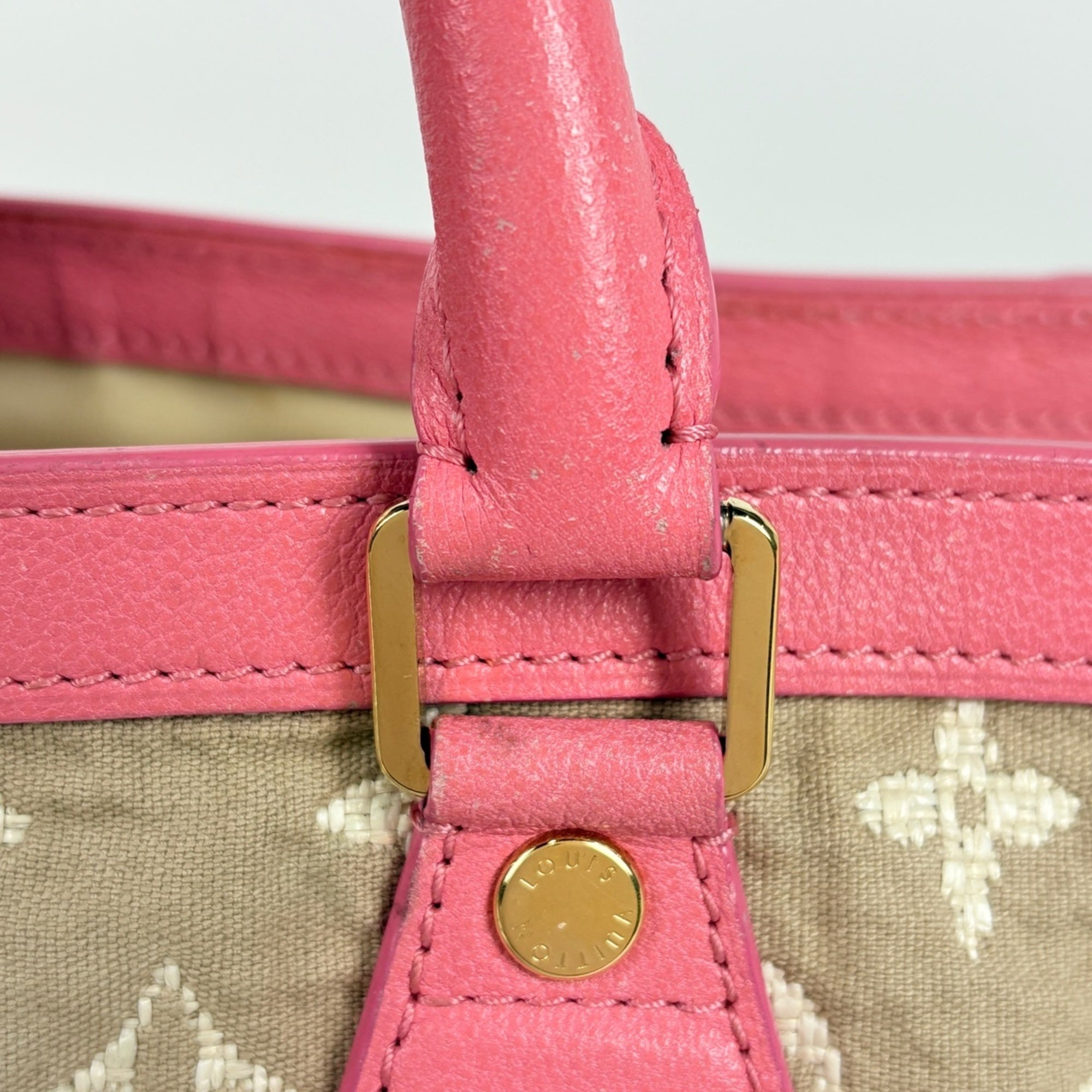 Louis Vuitton Beige Pink Monogram Monogram Handbag (Pre-Owned)
