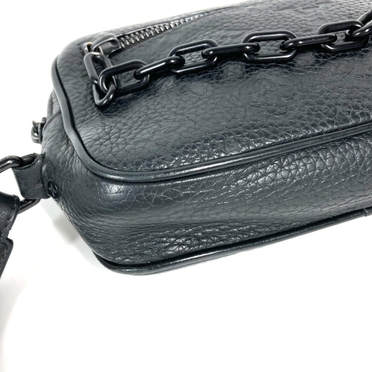 Louis Vuitton Black Noir Leather Clutch Bag Pouch (Pre-Owned)