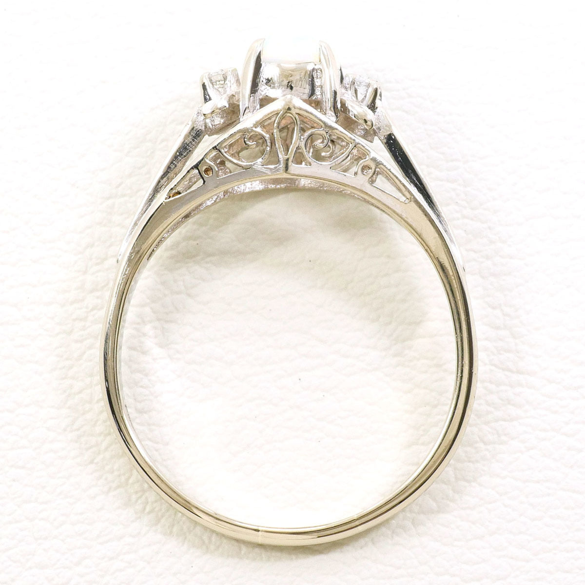 Unbranded White Gold White Gold (14K) Band Ring (Pre-Owned)