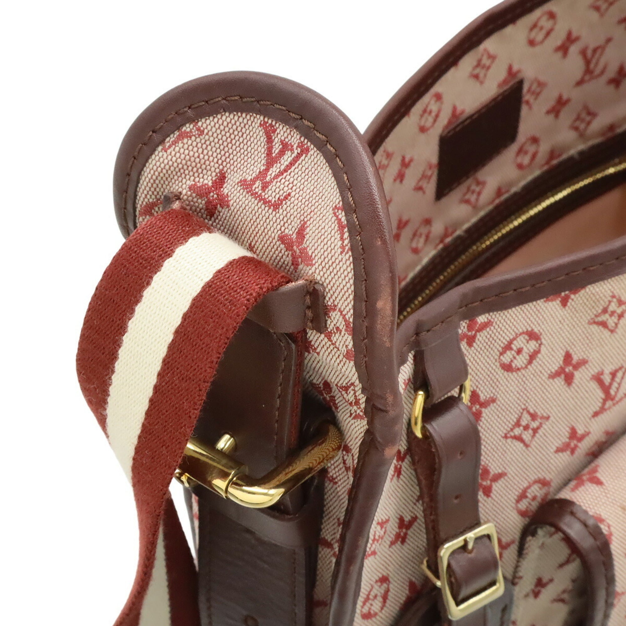 Louis Vuitton Cerise Canvas Leather Shoulder Bag (Pre-Owned)