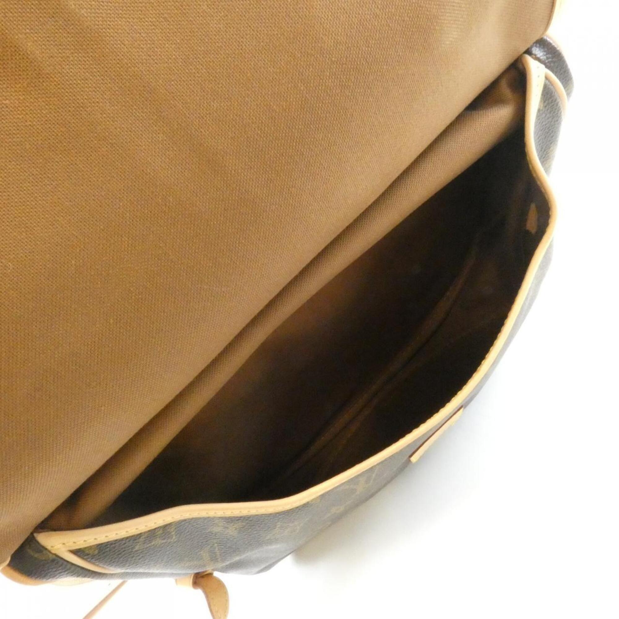 Louis Vuitton Marron Coated Canvas Shoulder Bag (Pre-Owned)