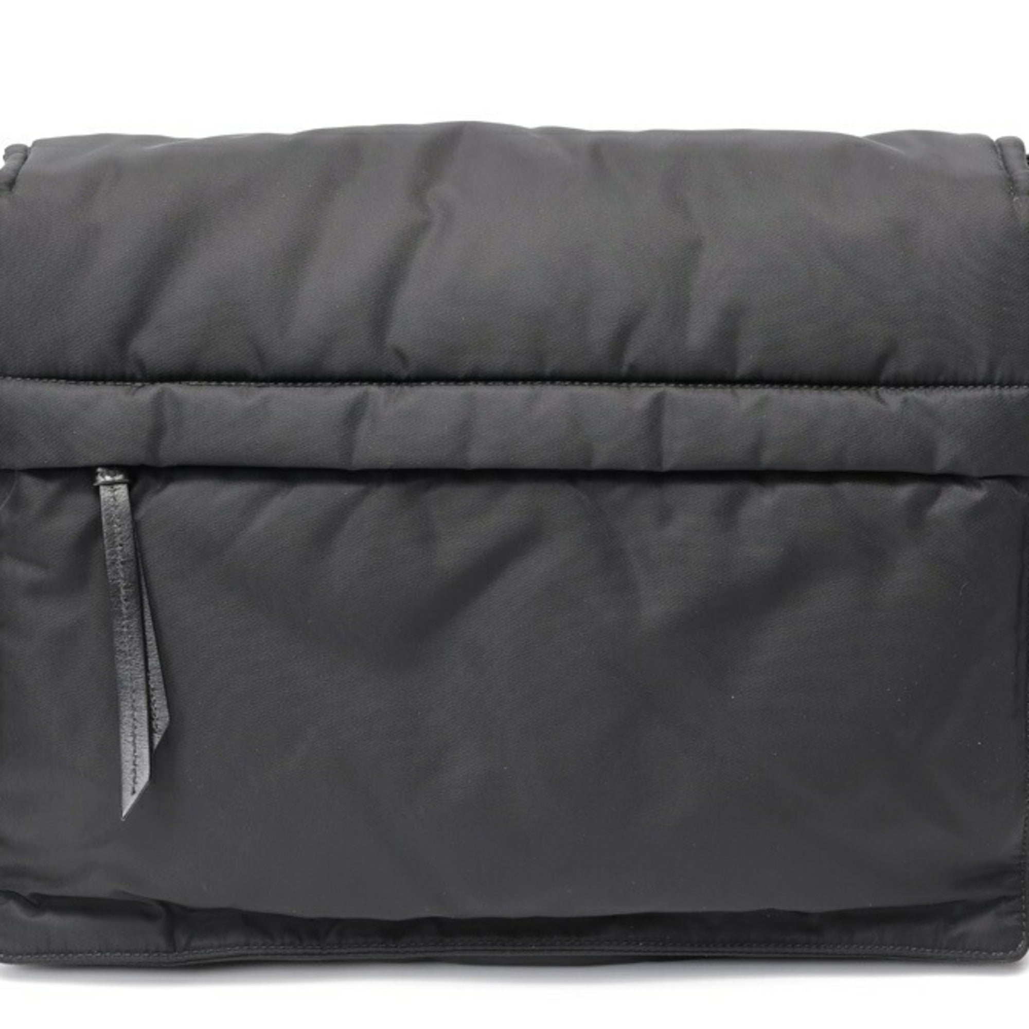 Prada Black Nylon Shoulder Bag (Pre-Owned)