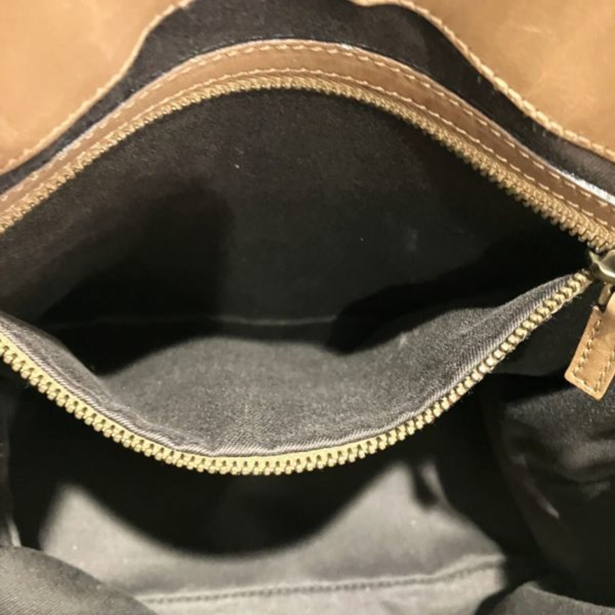 Gucci Brown Gg Canvas Handbag Shoulder Bag (Pre-Owned)