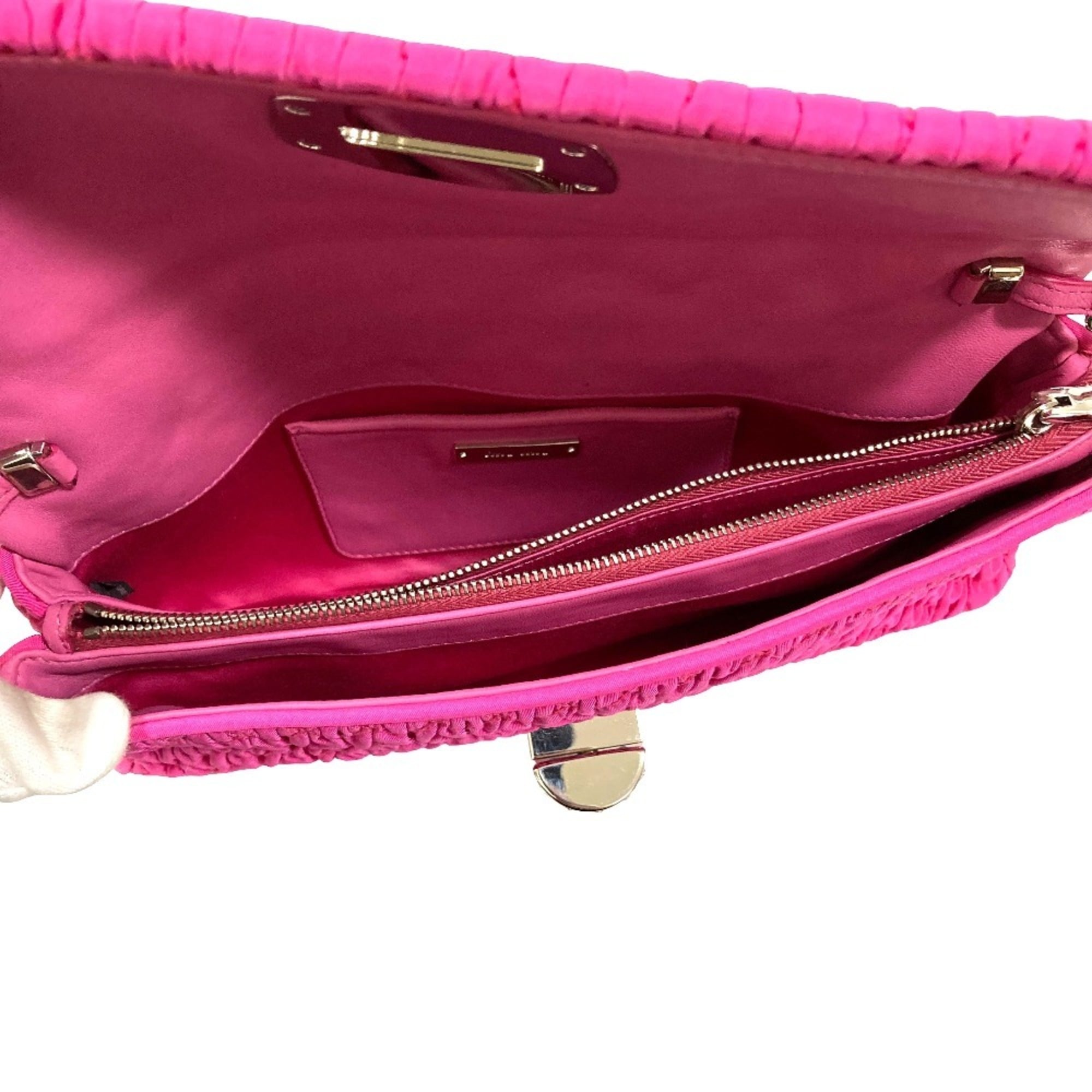 Miu Miu Matelasse Pink Shoulder Bag (Pre-Owned)