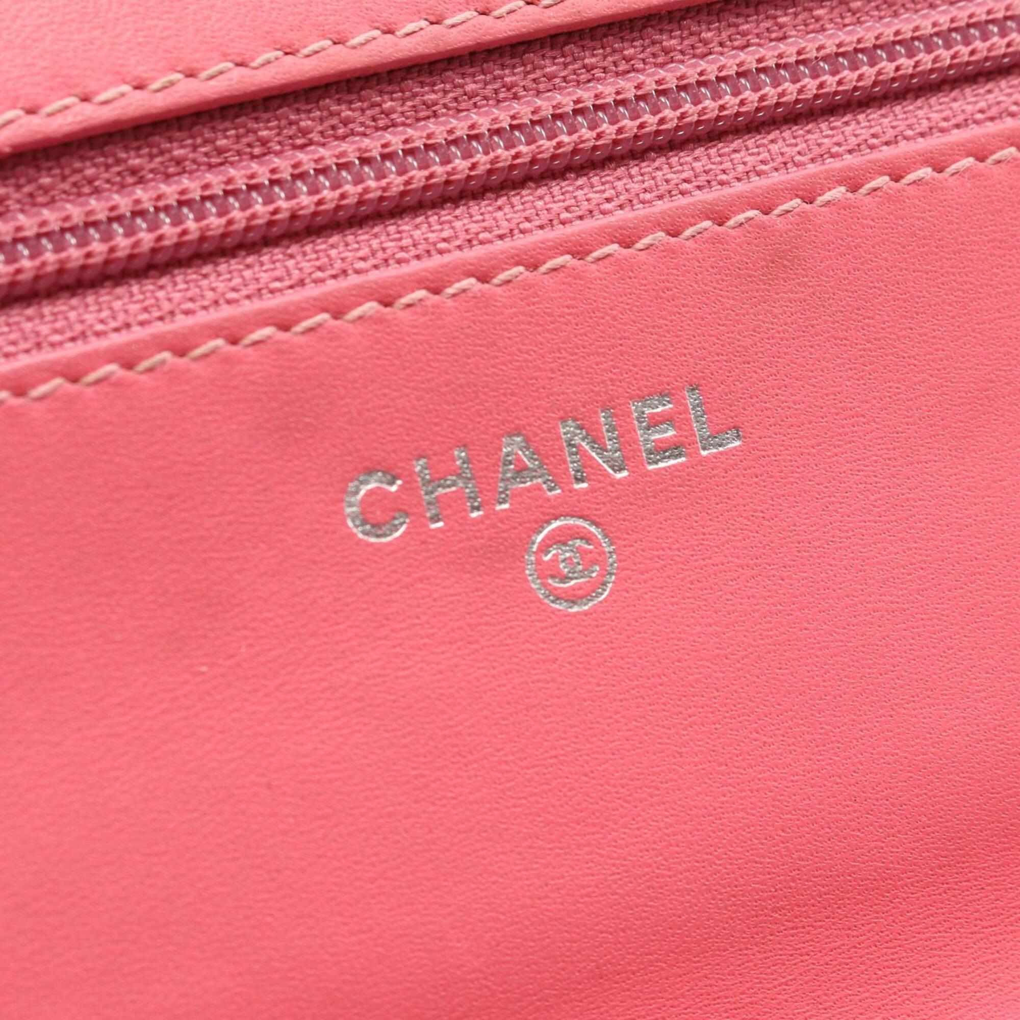 Chanel Pink Grained Calfskin Handbag Shoulder Bag (Pre-Owned)