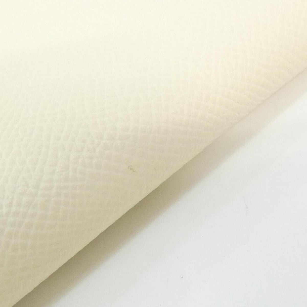 Hermes Beige Biscuit White Epsom Leather Silk Long Wallet (Bi-Fold) (Pre-Owned)