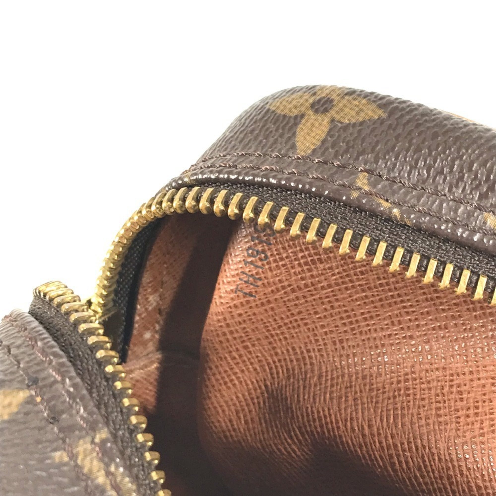 Louis Vuitton Monogram Brown Monogram Pochette Shoulder Bag (Pre-Owned)