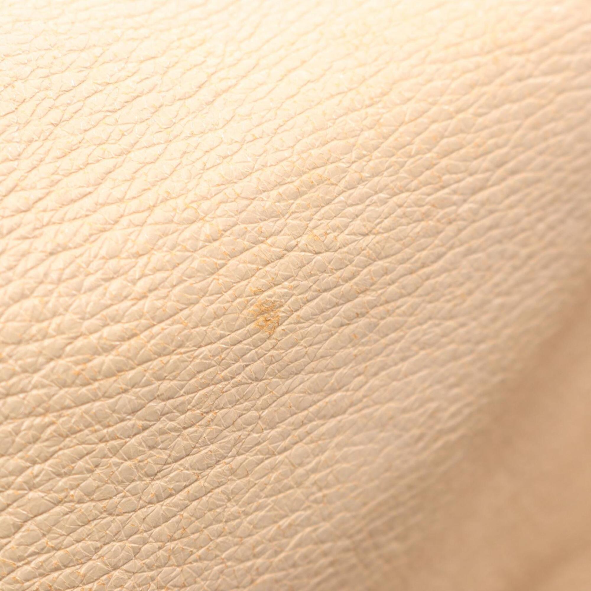 Celine Beige Leather Handbag Shoulder Bag (Pre-Owned)