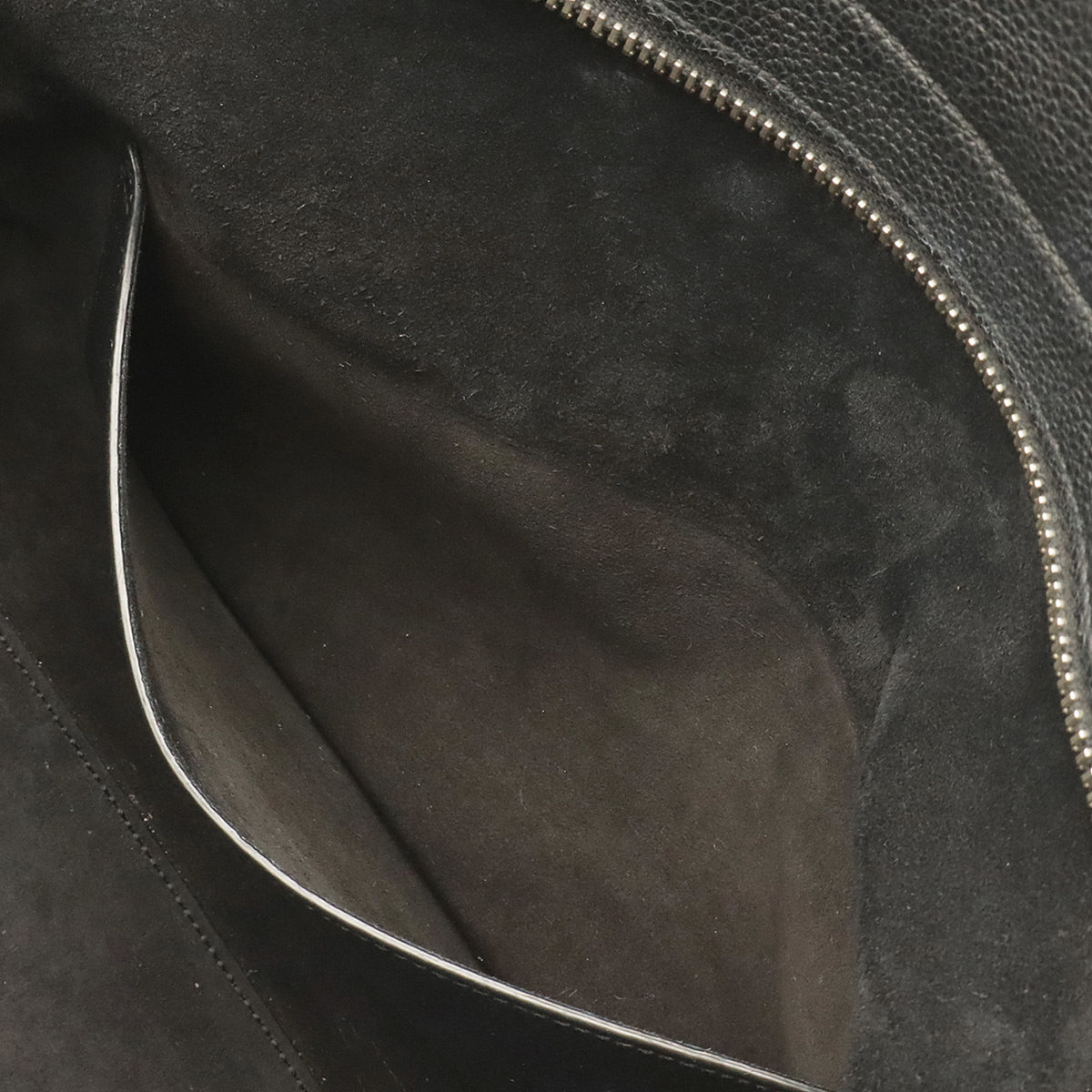 Yves Saint Laurent Black Leather Handbag Shoulder Bag (Pre-Owned)