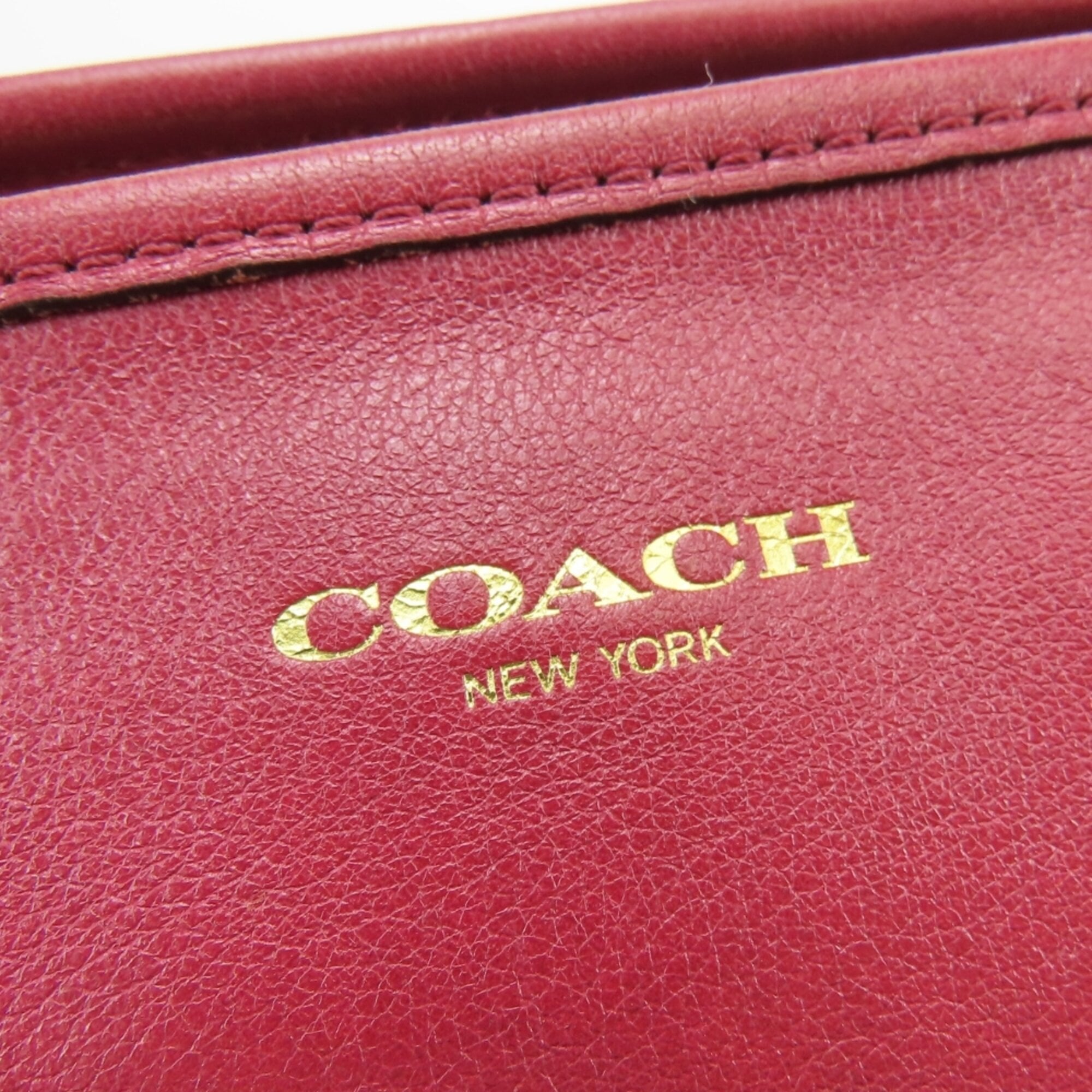 Coach Bordeaux Leather Shoulder Bag (Pre-Owned)