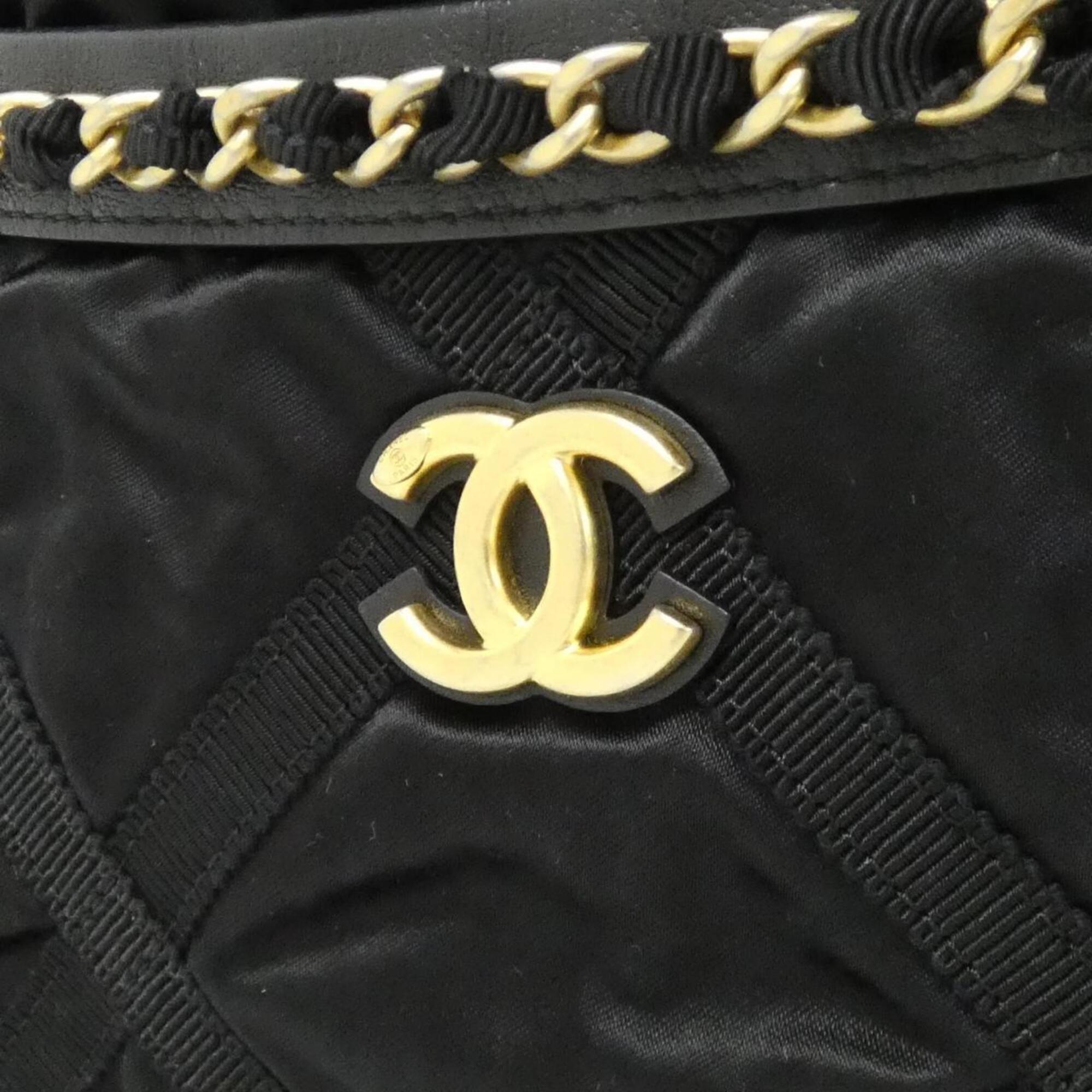 Chanel Black Nylon Handbag (Pre-Owned)