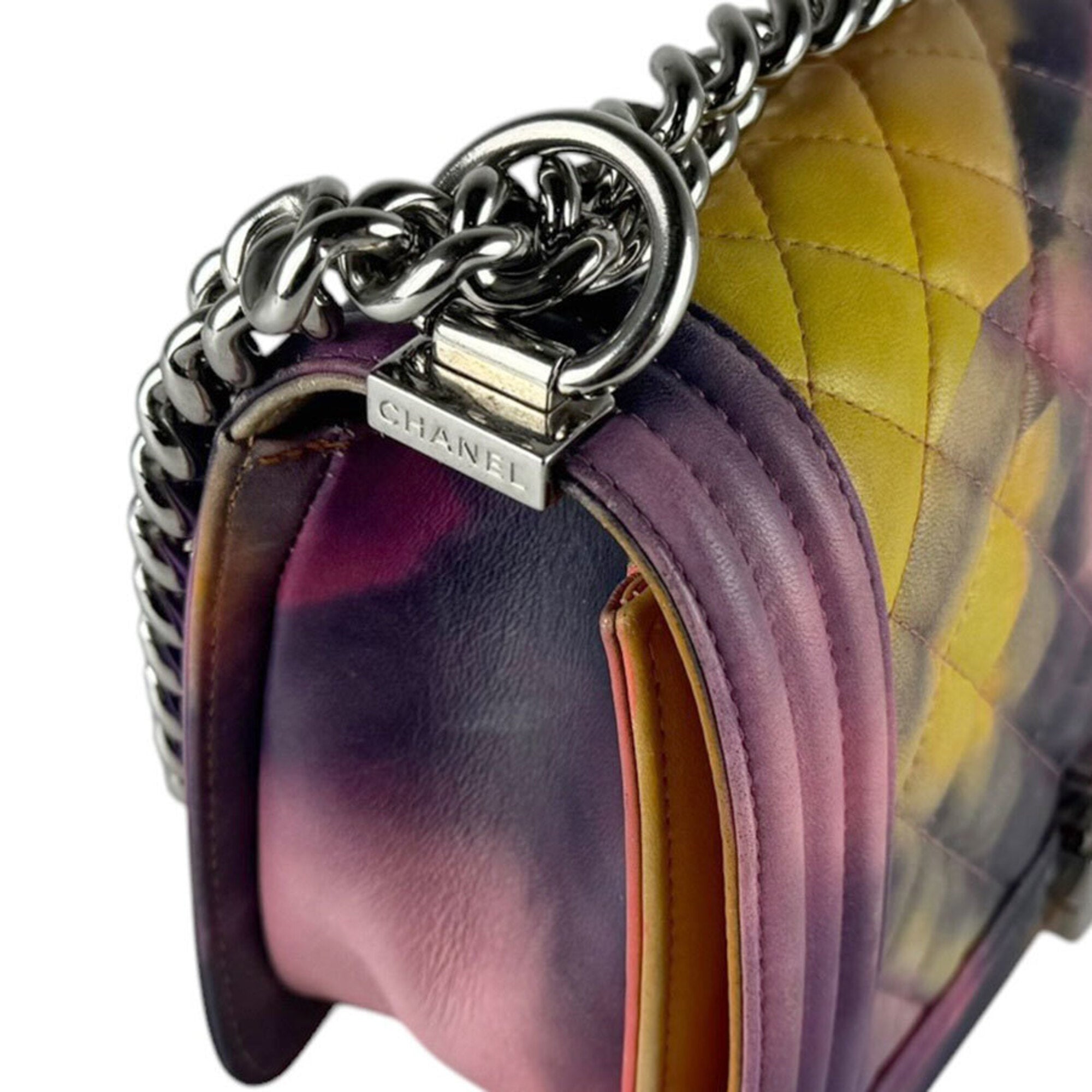 Chanel Multi-Color Leather Shoulder Bag (Pre-Owned)