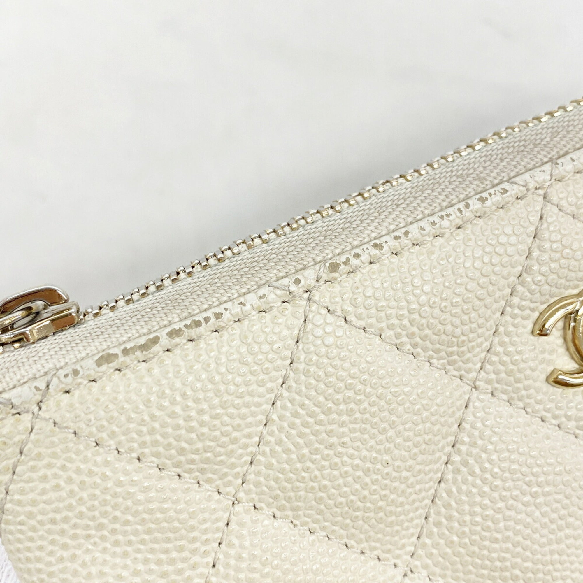 Chanel White Grained Calfskin Coin Purse/Coin Case (Pre-Owned)