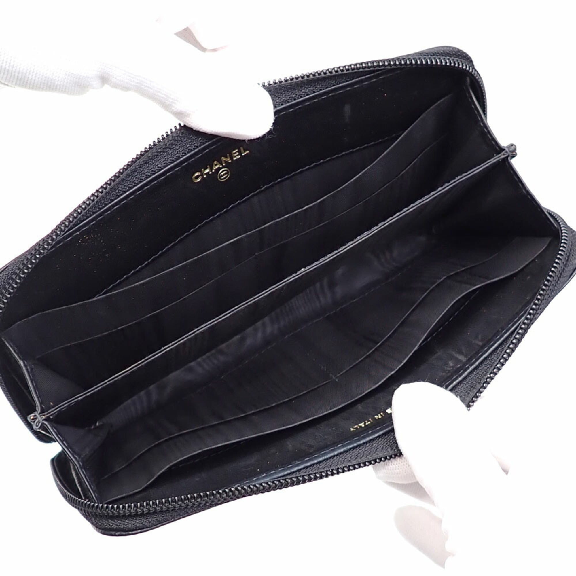 Chanel Black Leather Long Wallet (Bi-Fold) (Pre-Owned)