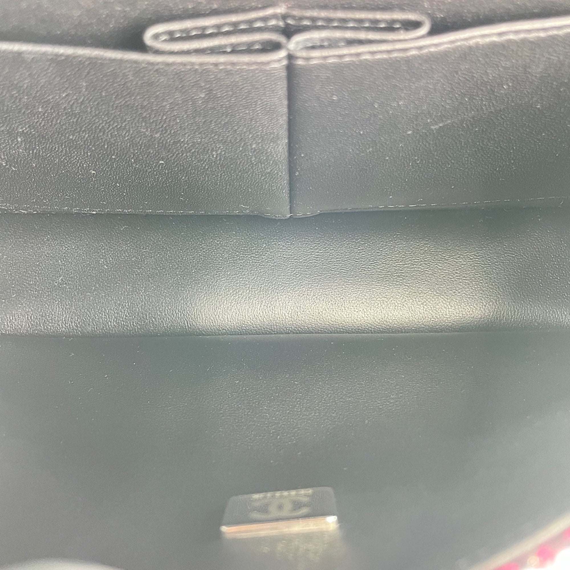Chanel Wine Shoulder Bag (Pre-Owned)