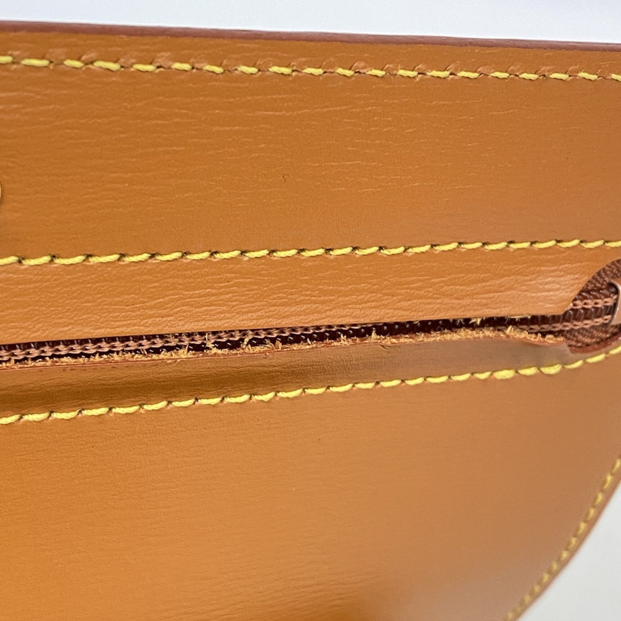 Louis Vuitton Gold Cipango Pouch (Pre-Owned)