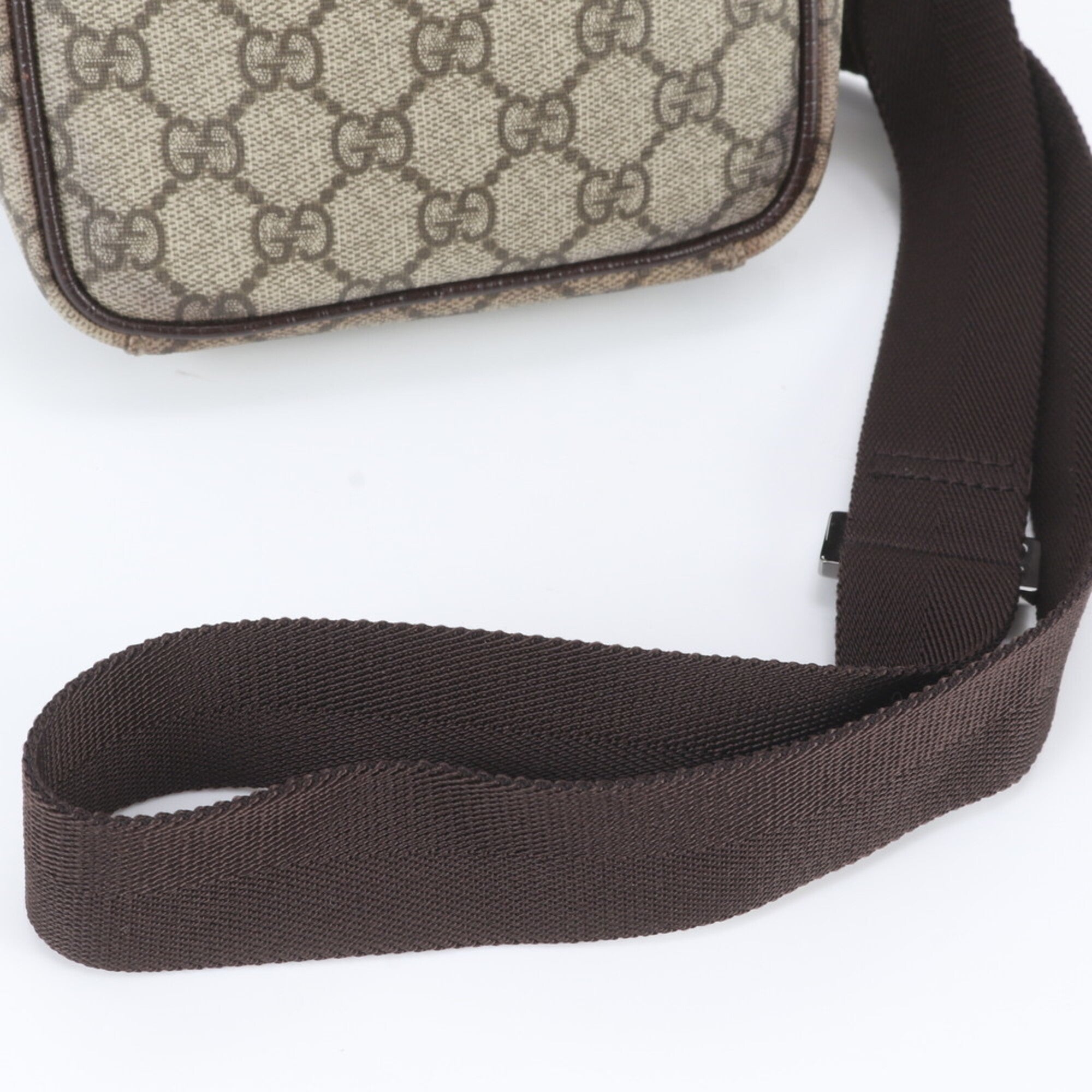 Gucci Brown Leather Coated Canvas Messenger Bag Shoulder Bag (Pre-Owned)